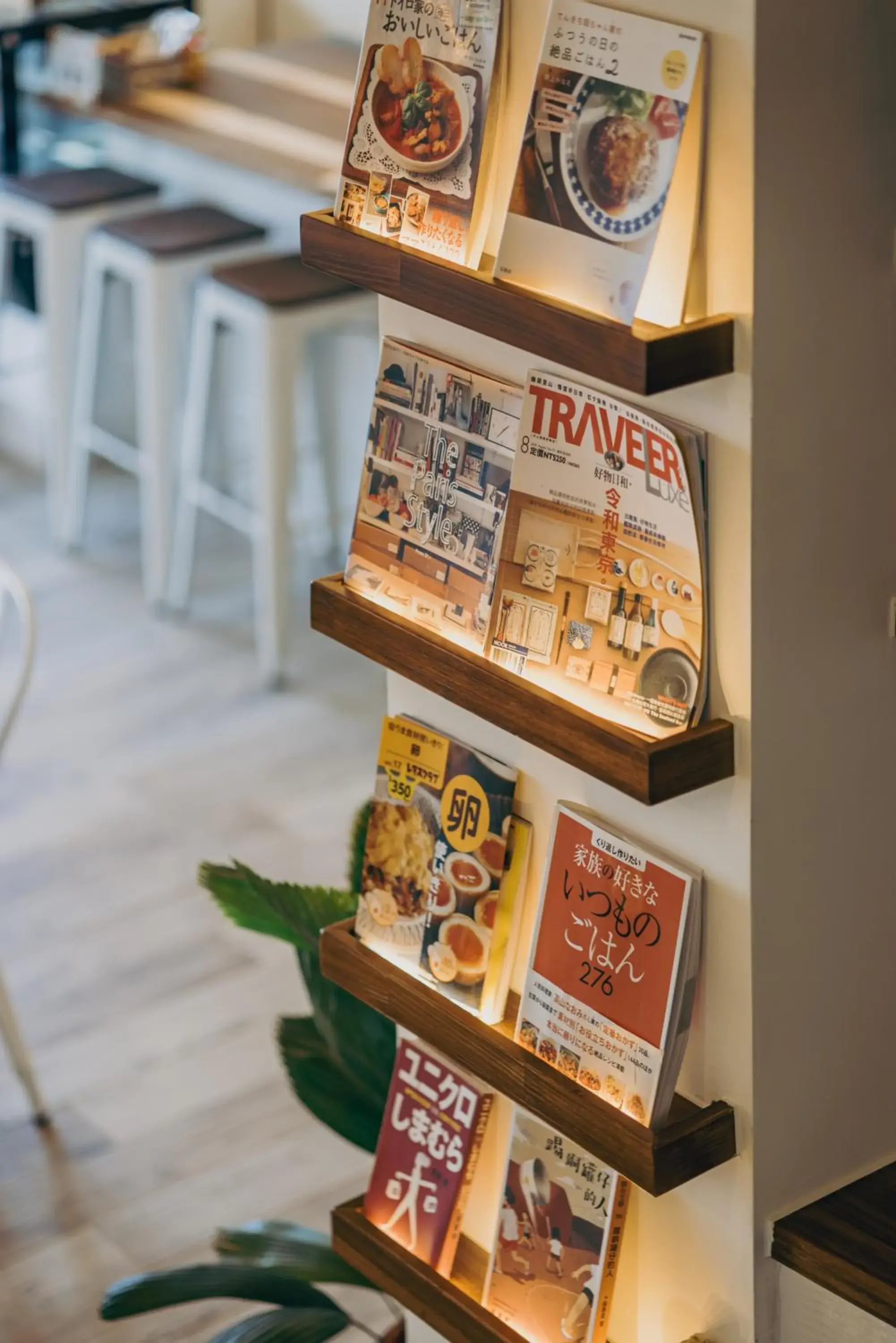 Restaurant/places to eat in Chuanfanrock Haku Beach Days Inn Restaurant/places to eat in Chuanfanrock Haku Beach Days Inn