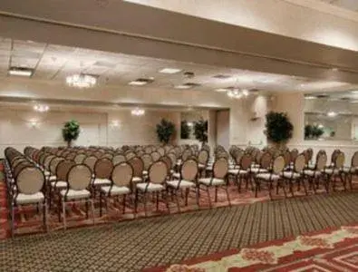 Business facilities, Banquet Facilities in Ramada Plaza by Wyndham Hagerstown