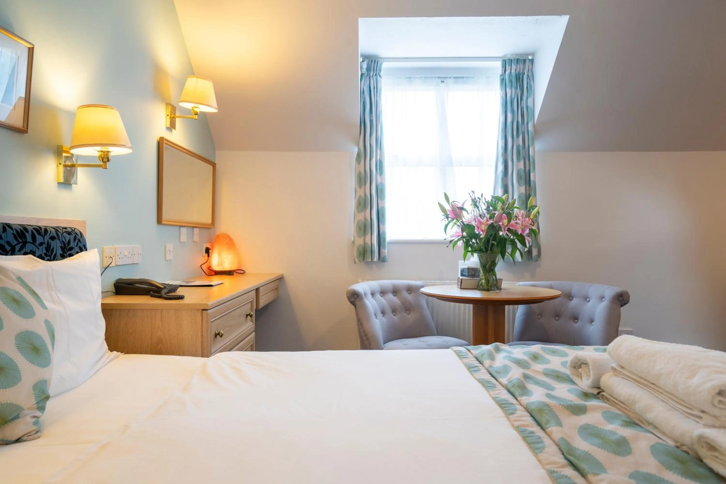 Bed in Marlborough House - Guest House