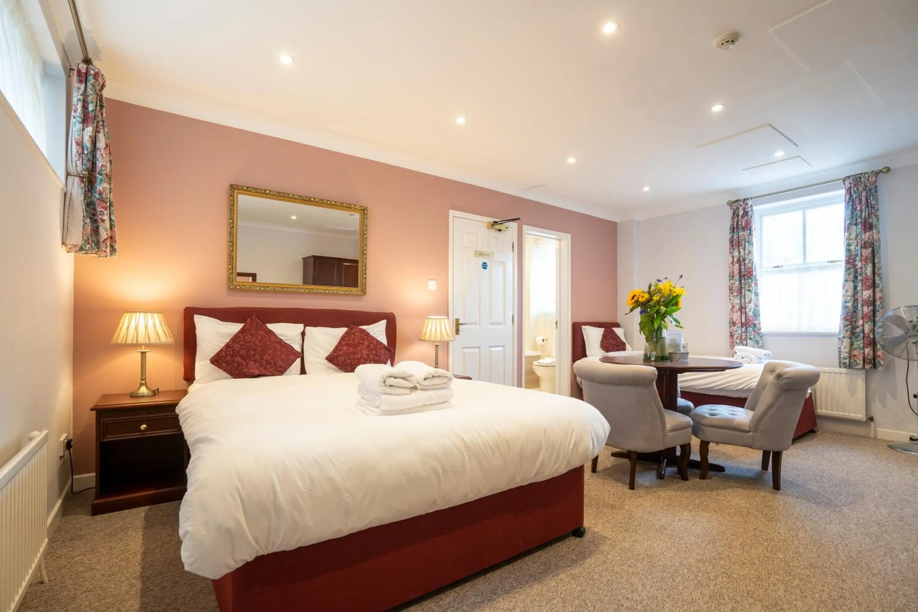 Bed in Marlborough House - Guest House