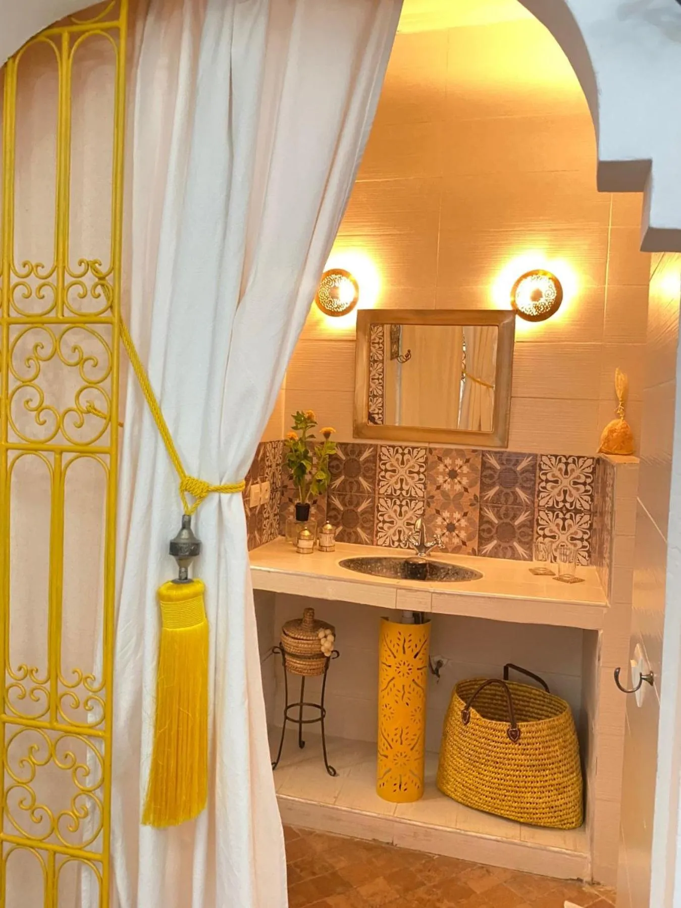 Bathroom in Dar Soukaina