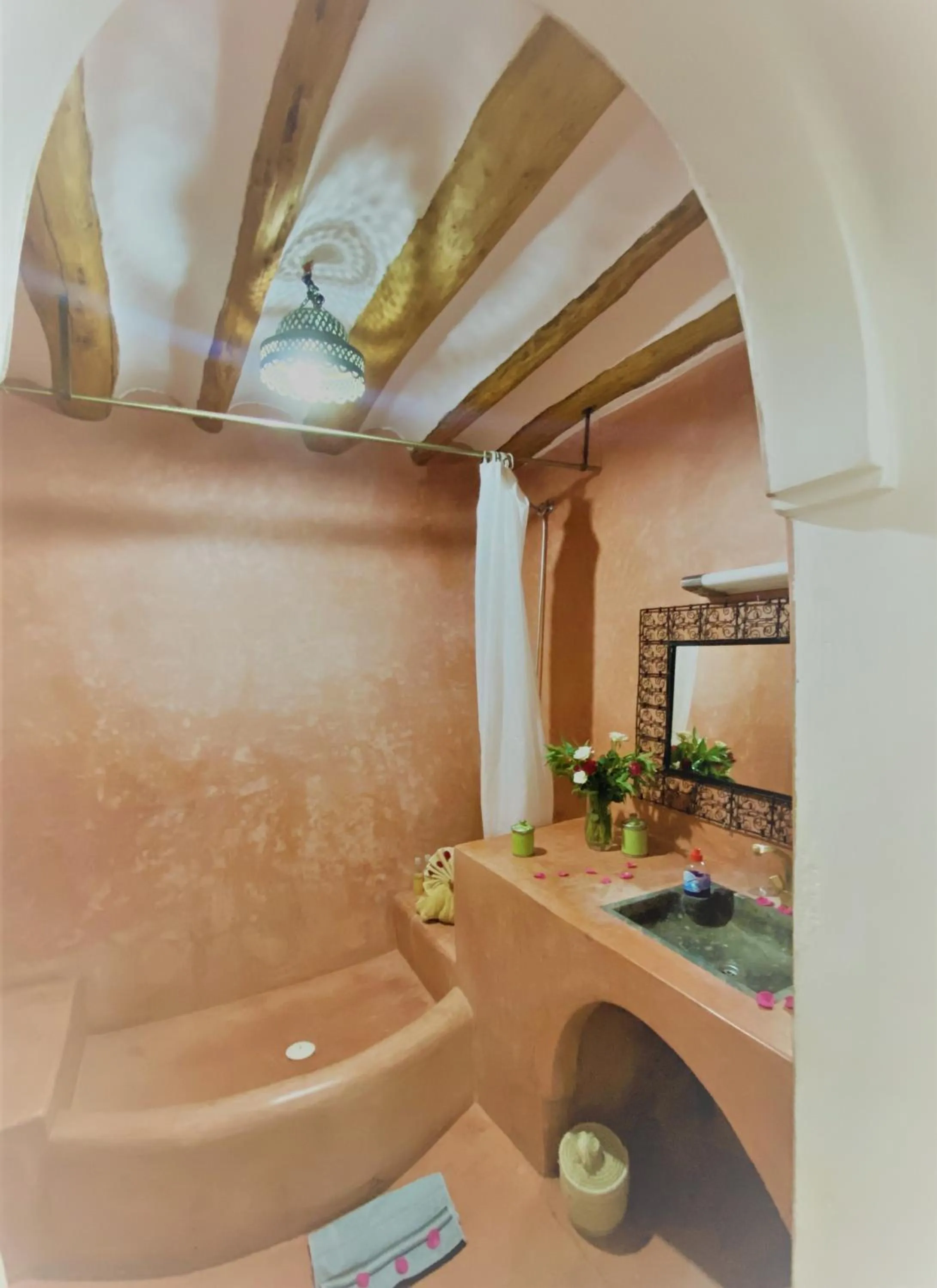 Bathroom in Dar Soukaina