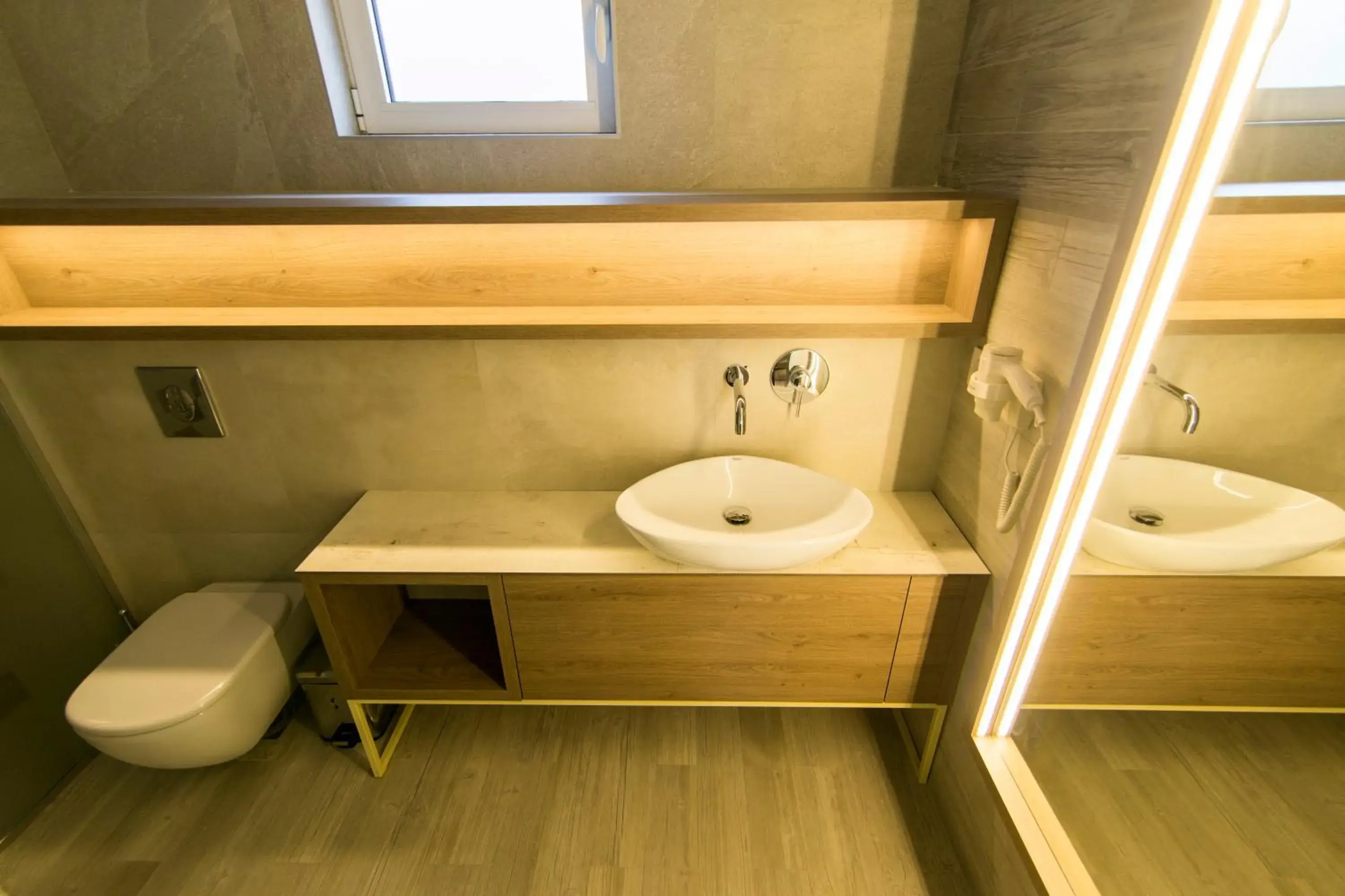 Bathroom in Garni Hotel D10 Bathroom in Garni Hotel D10