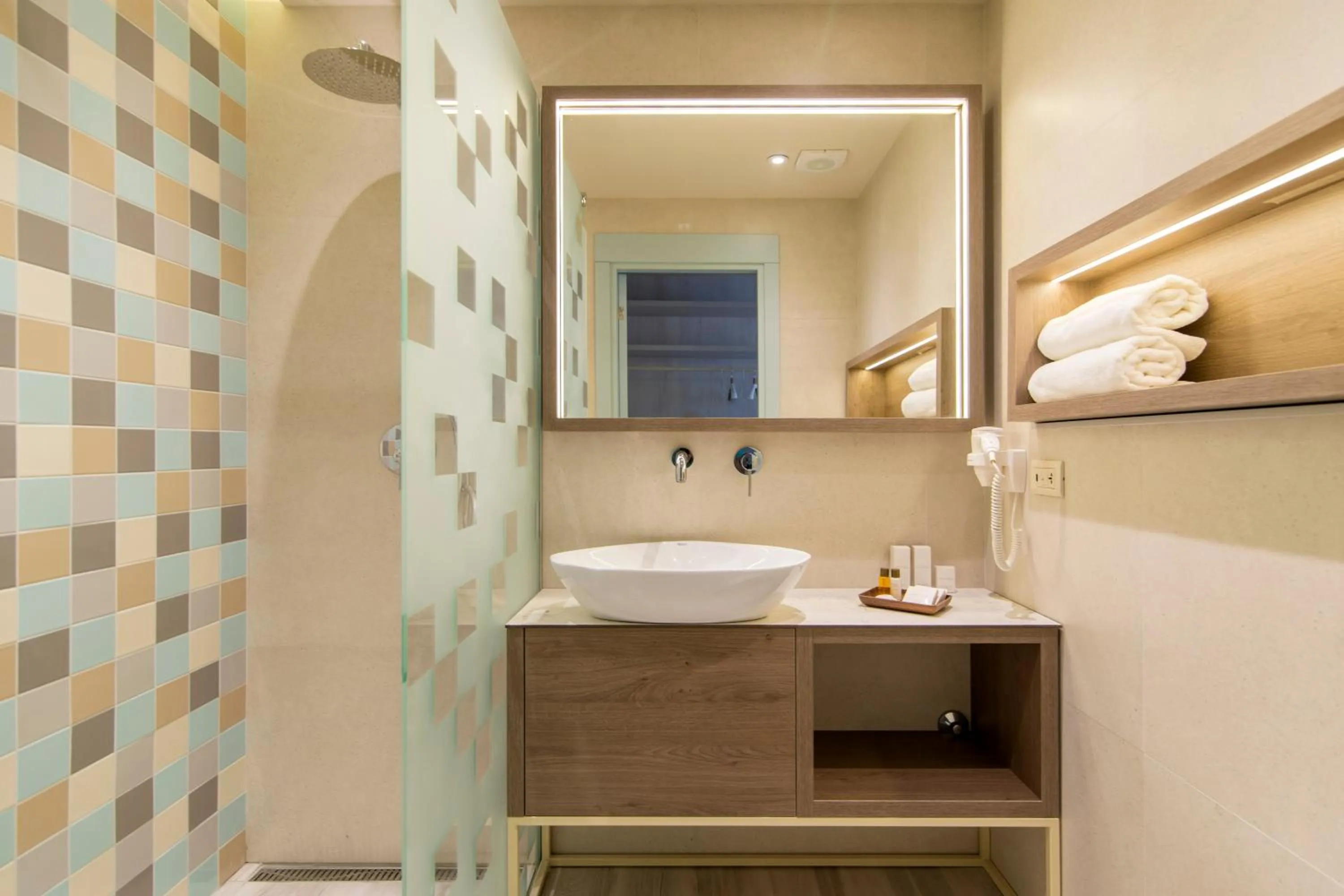 Bathroom in Garni Hotel D10