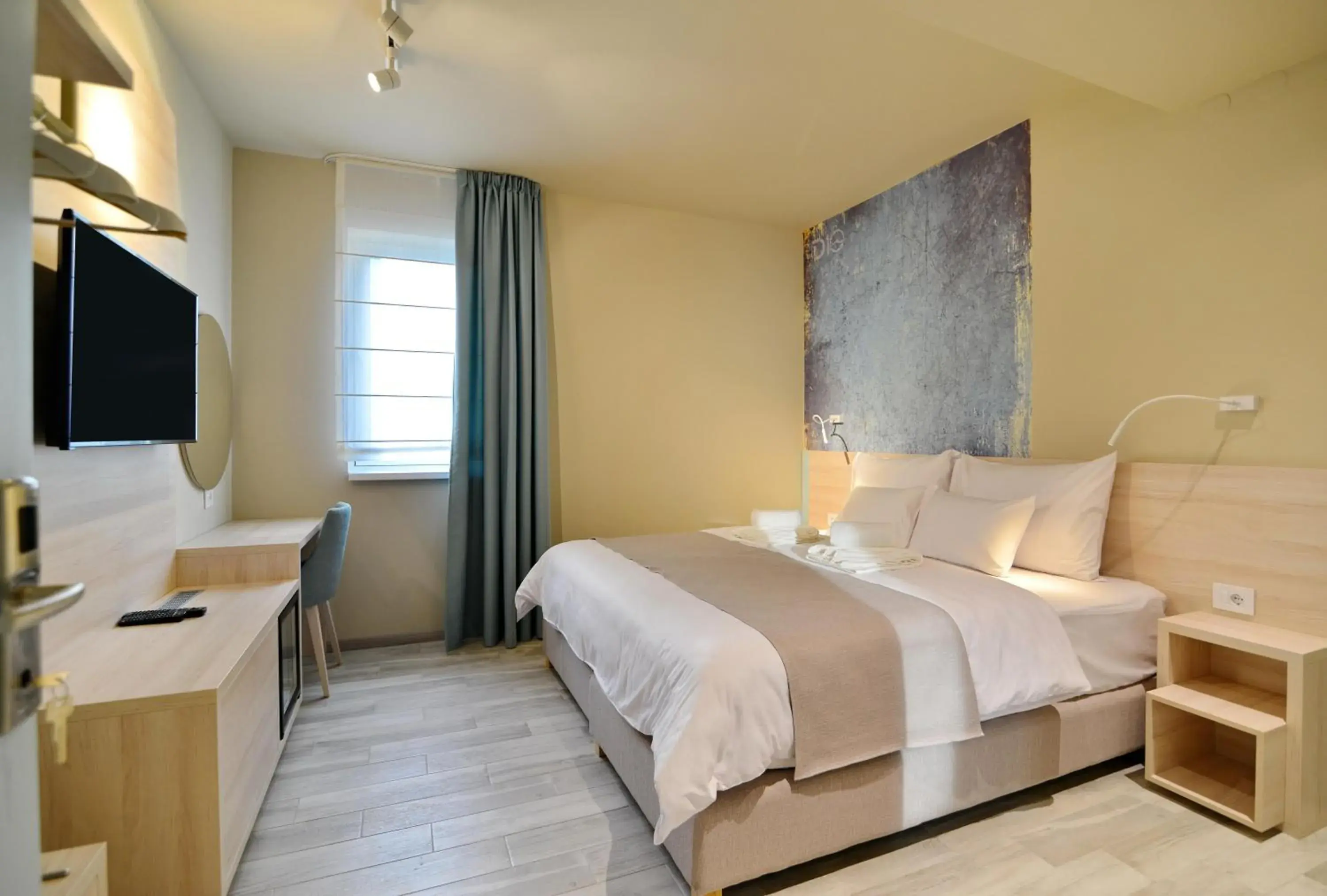 Superior Double Room - single occupancy in Garni Hotel D10 Superior Double Room - single occupancy in Garni Hotel D10