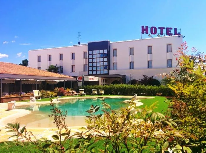 View (from property/room) in Hotel Posta 77