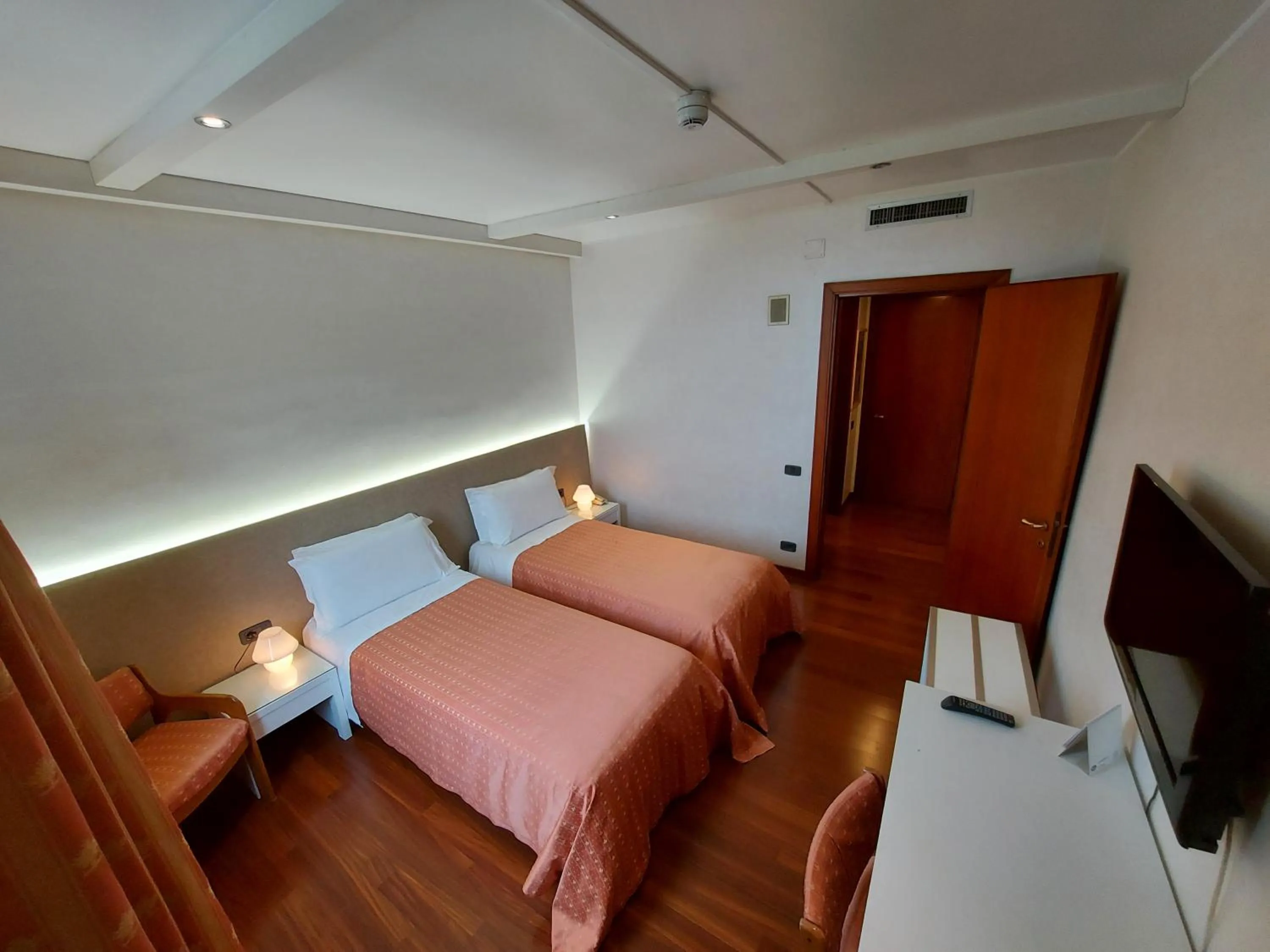 Bed in Hotel Posta 77