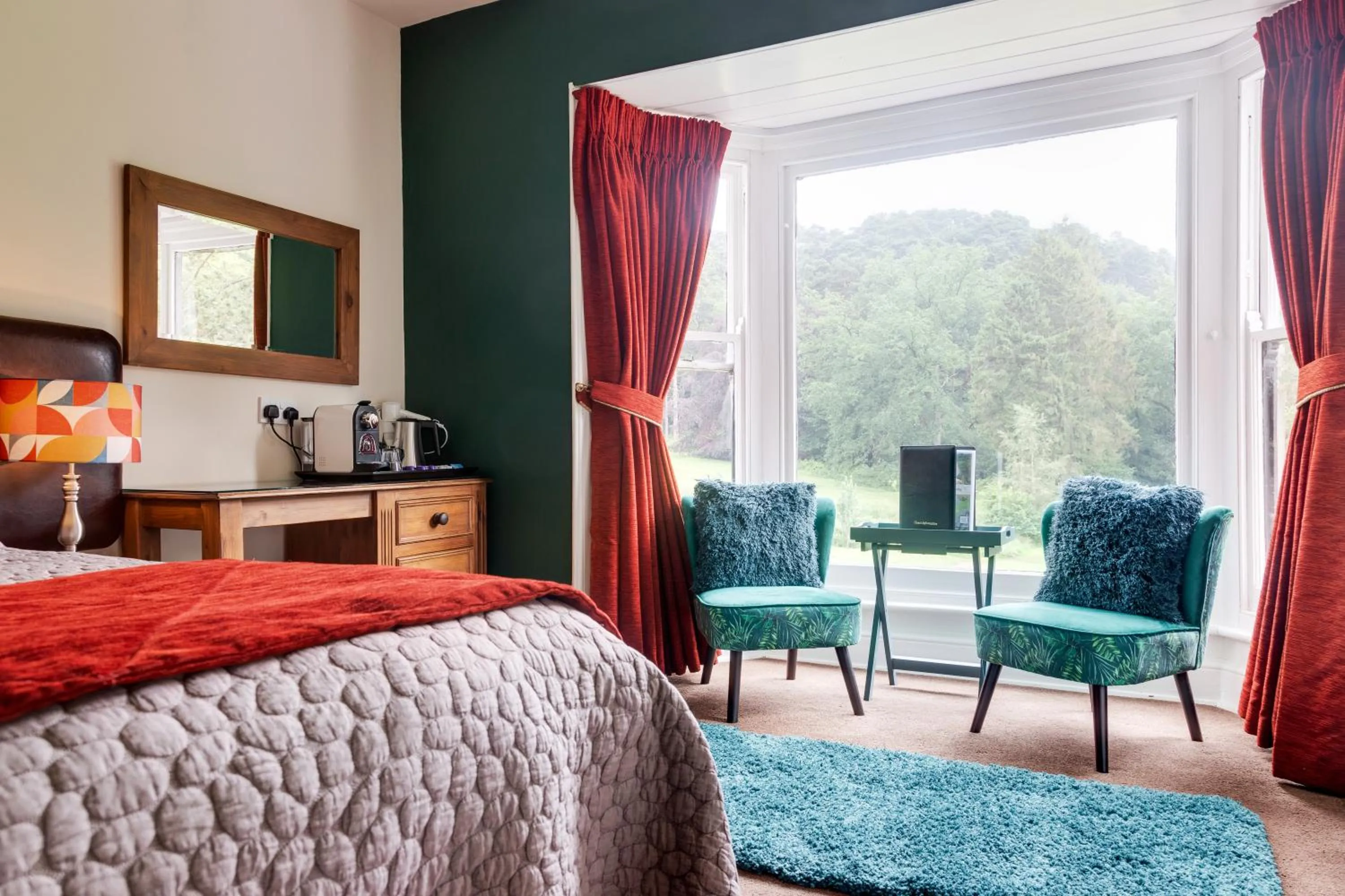 Bedroom, Bed in Old Rose and Crown Hotel Birmingham