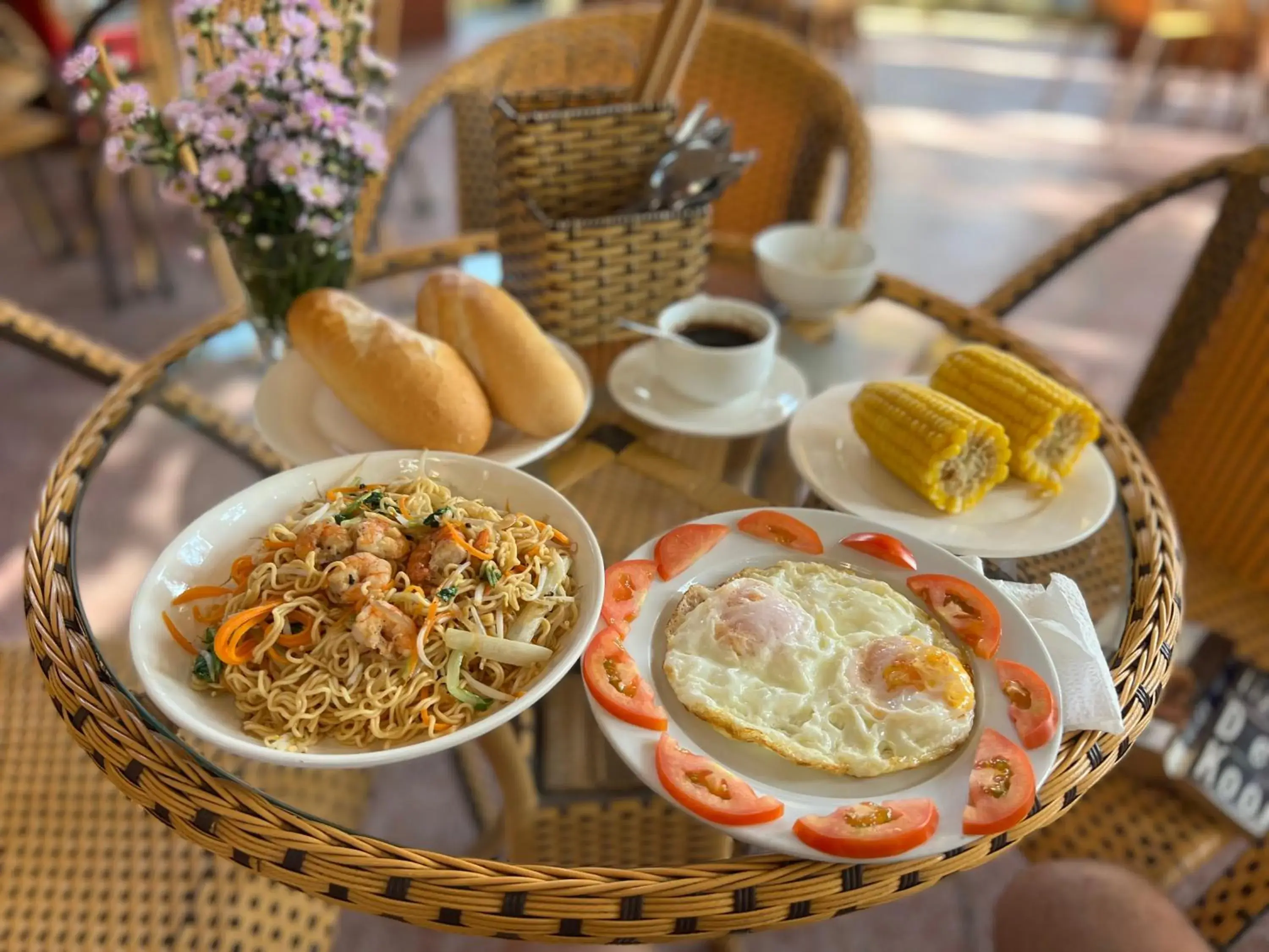 Breakfast in Spring Garden Villa Breakfast in Spring Garden Villa