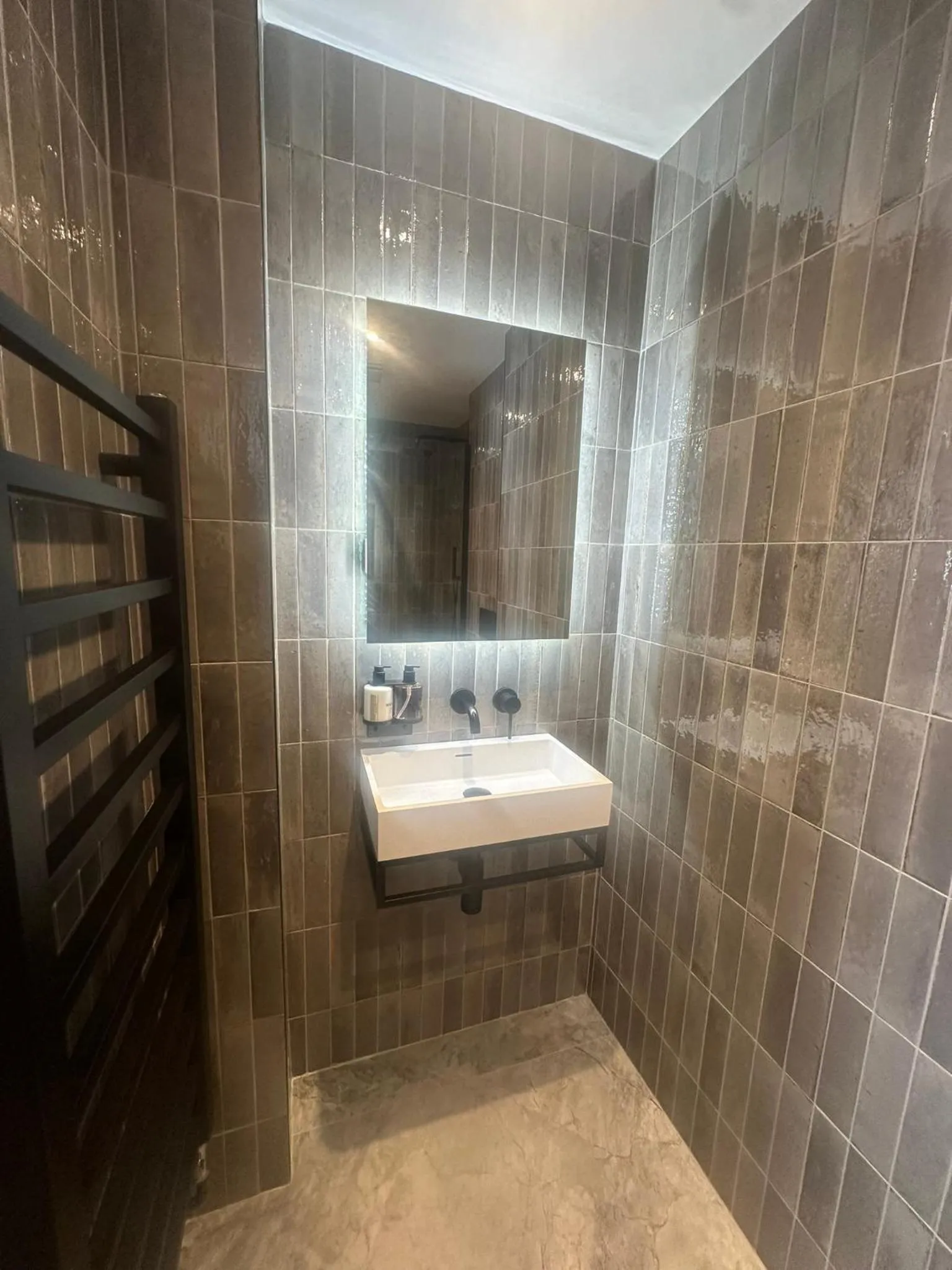 Bathroom in The Cae Mor Hotel