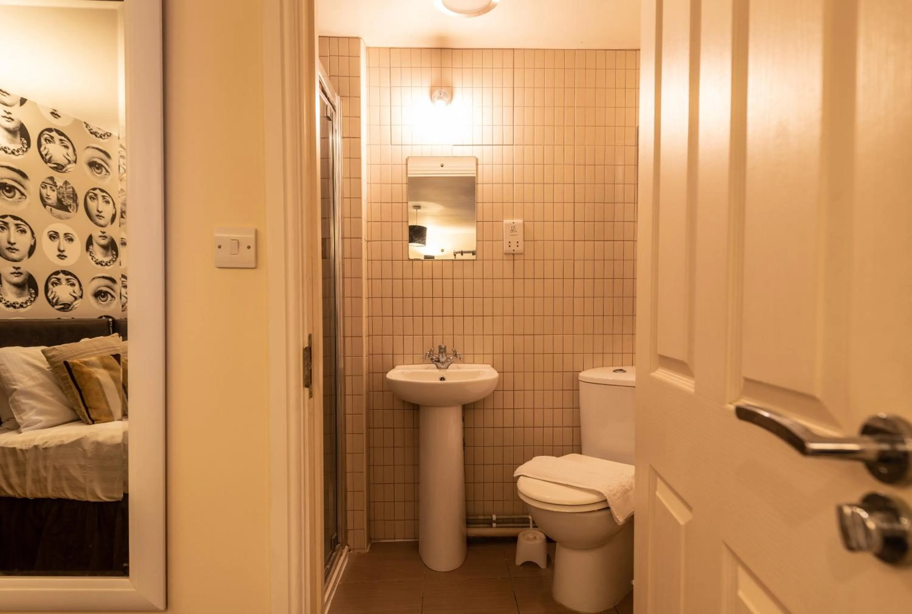 Bathroom in The Union Inn