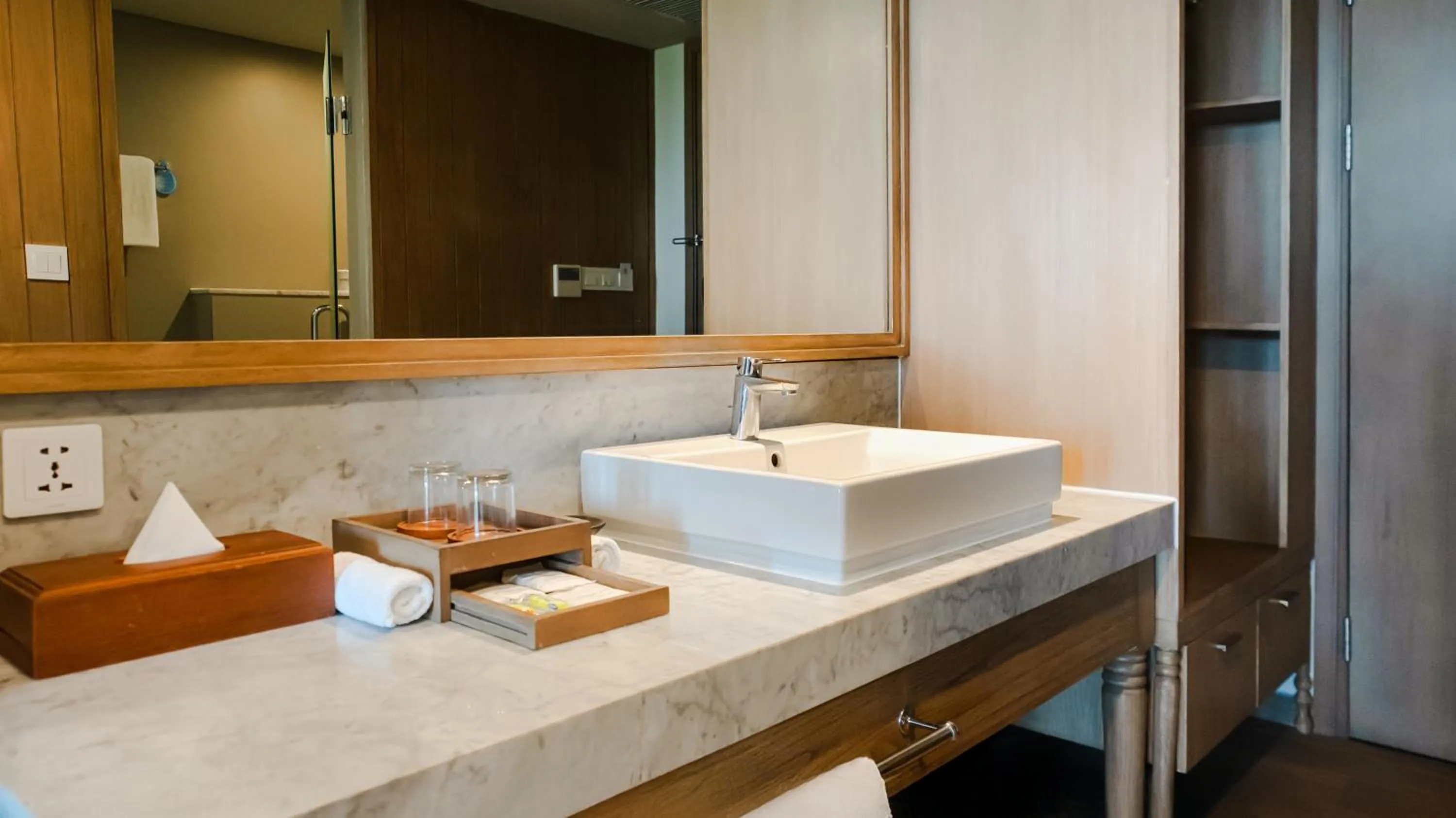 Bed in Eastin Ashta Resort Canggu