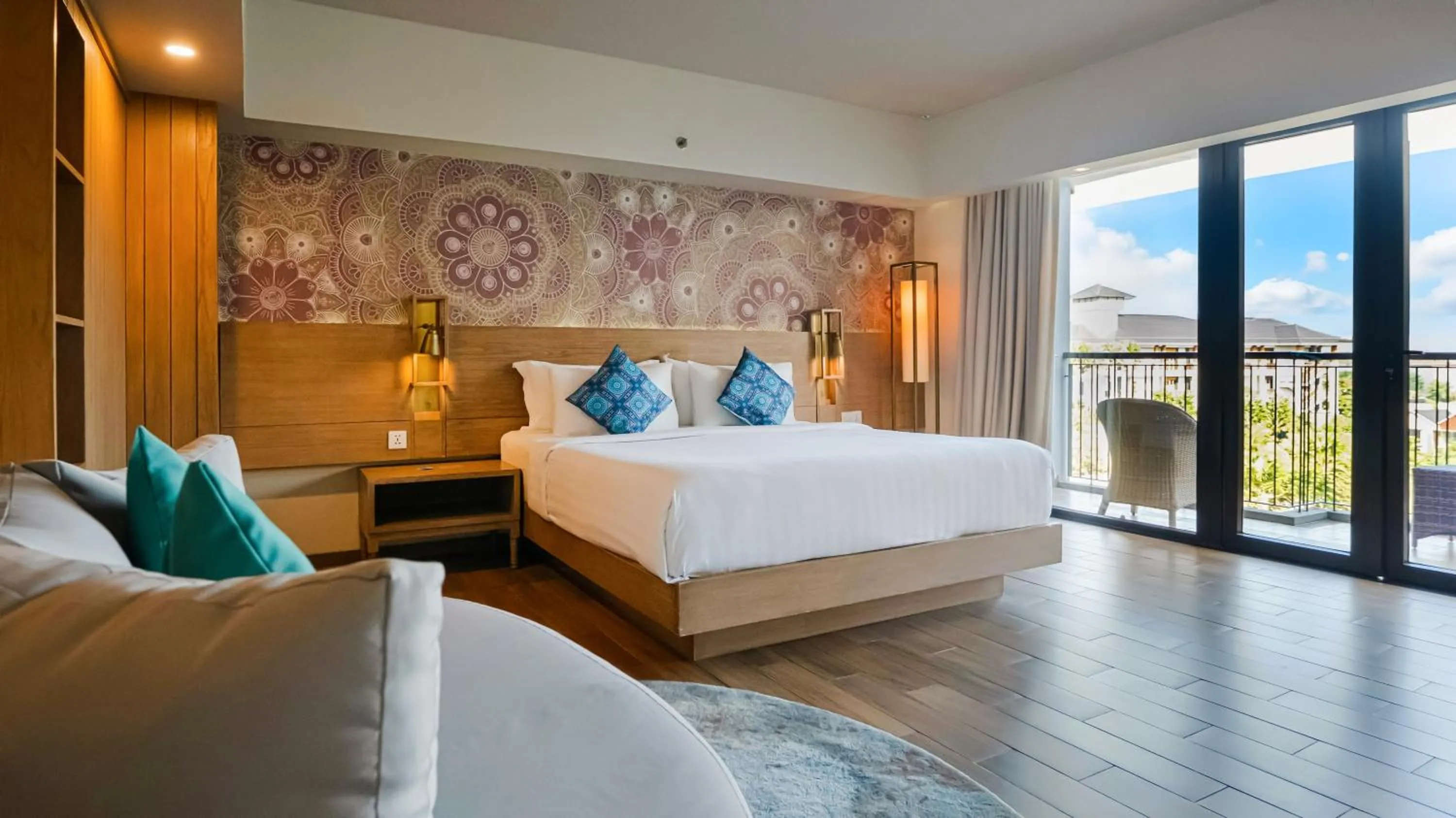 Bed in Eastin Ashta Resort Canggu