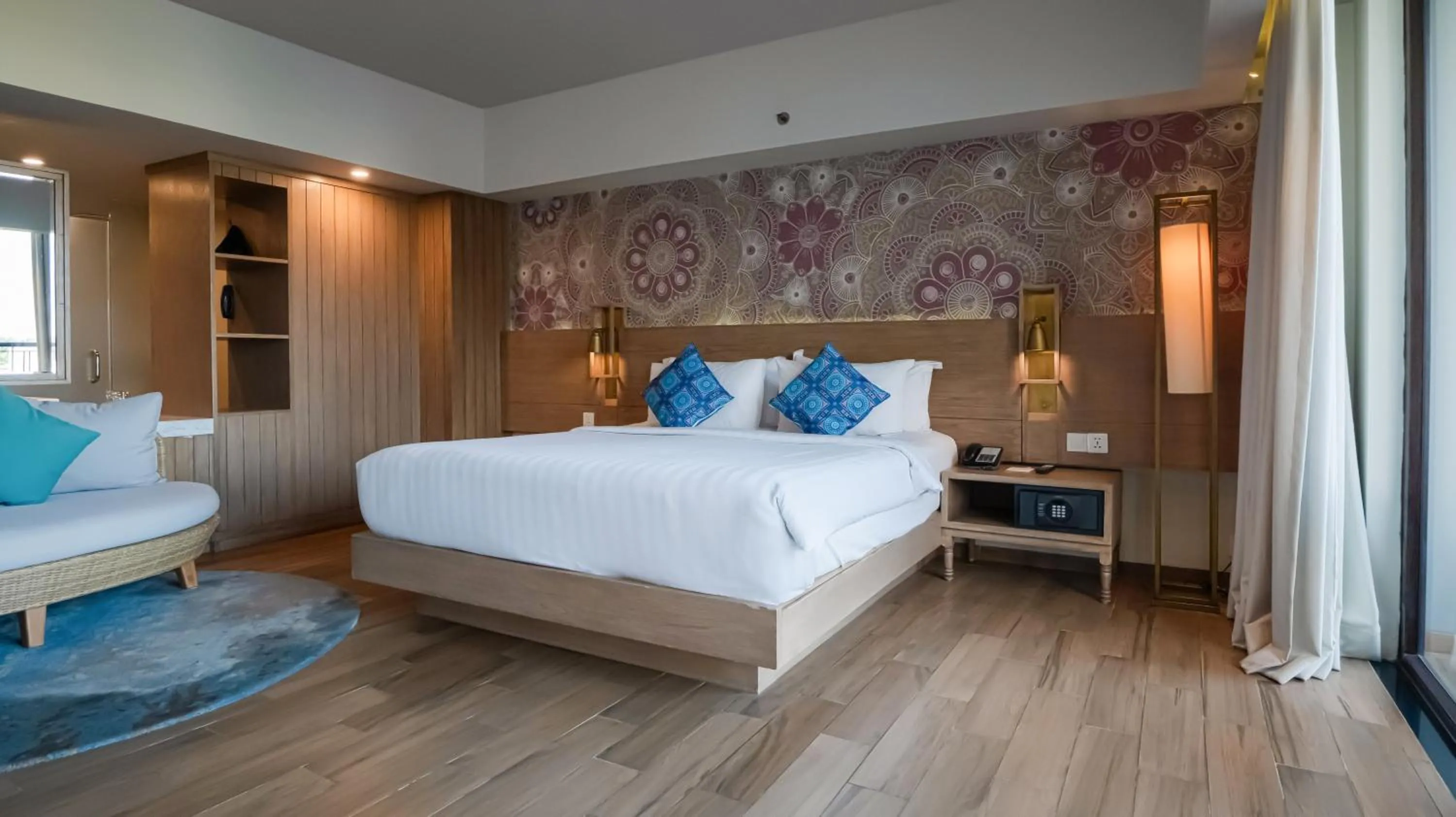 Bed in Eastin Ashta Resort Canggu