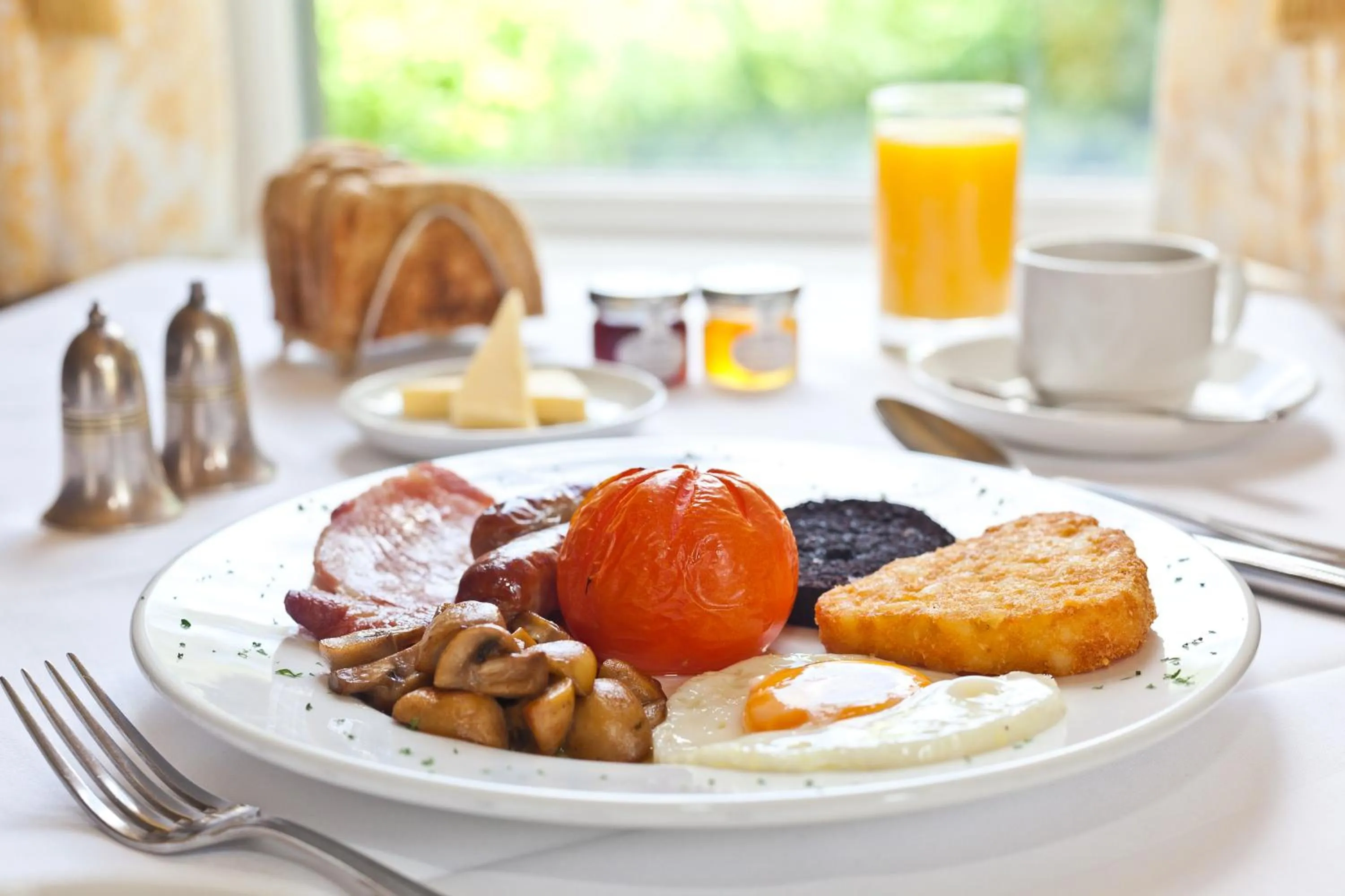 English/Irish breakfast in Bridge Hotel