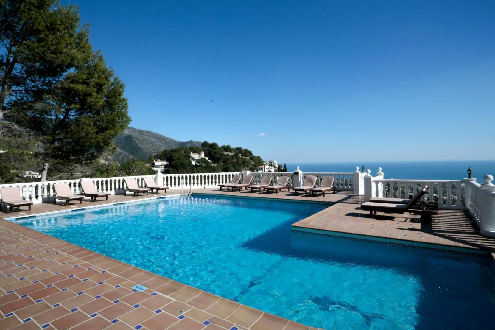 Swimming pool in Macdonald La Ermita Resort