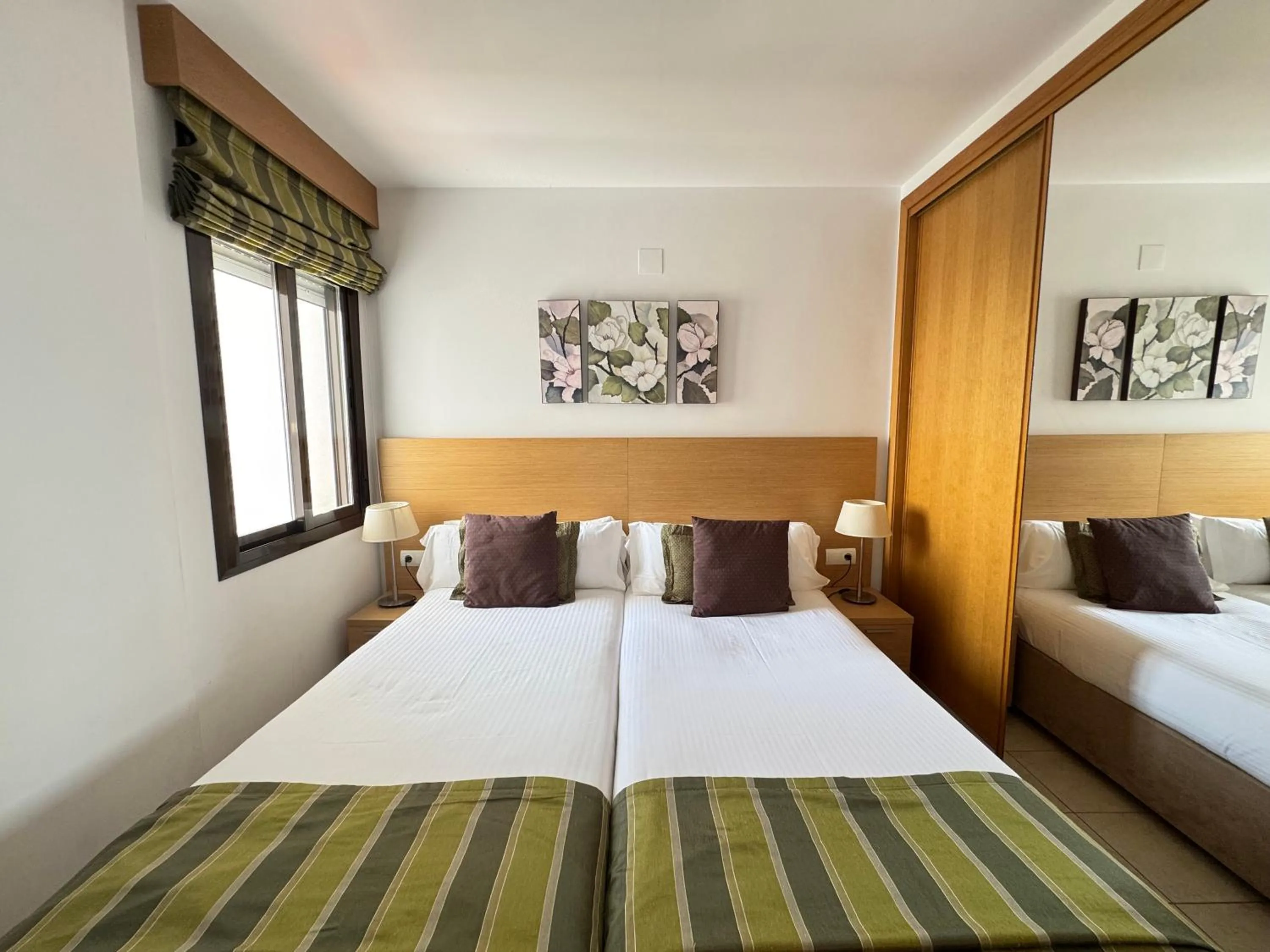 Bedroom, Bed in Macdonald La Ermita Resort