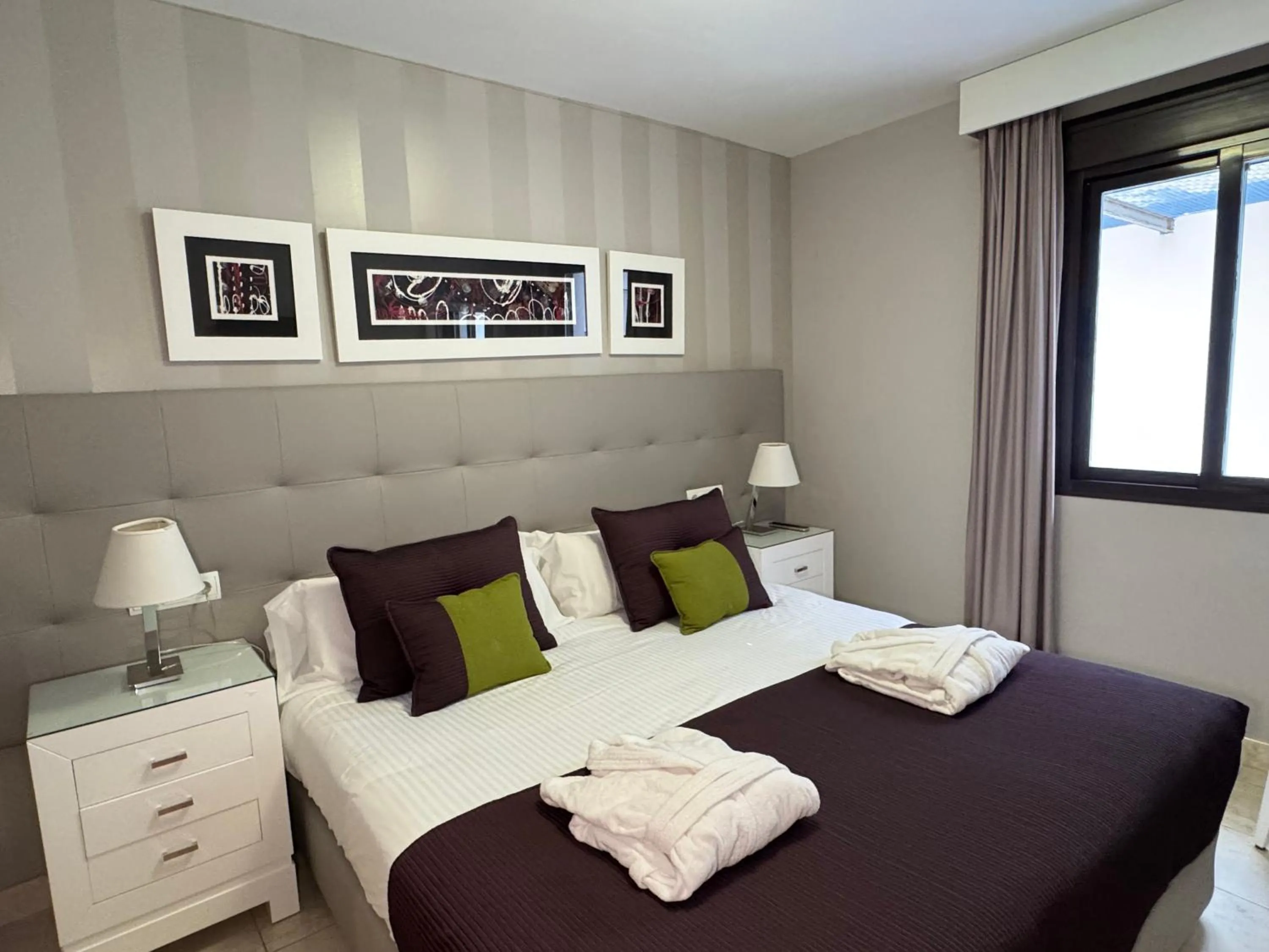 Bedroom, Bed in Macdonald La Ermita Resort