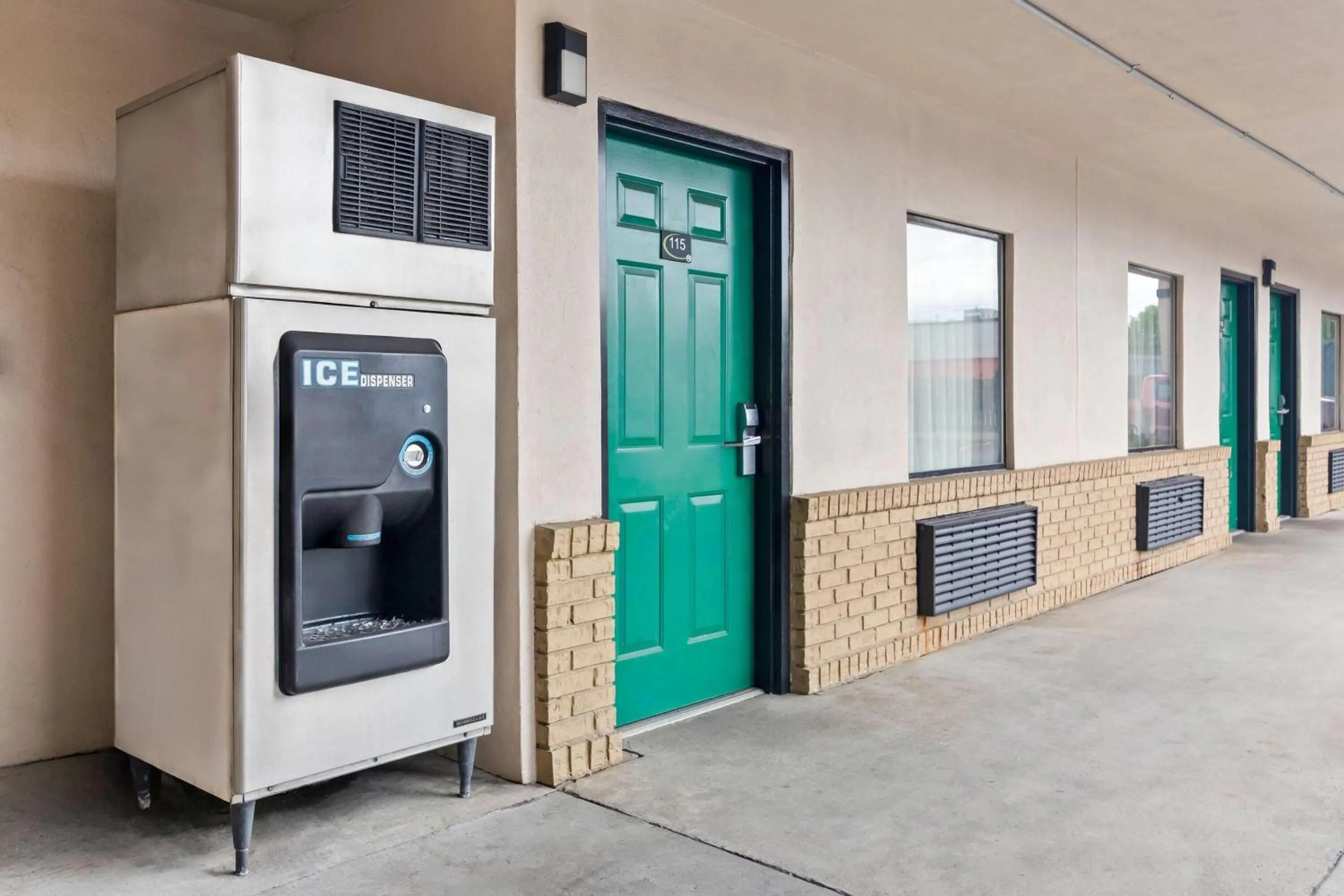 Other in Super 8 by Wyndham Columbia