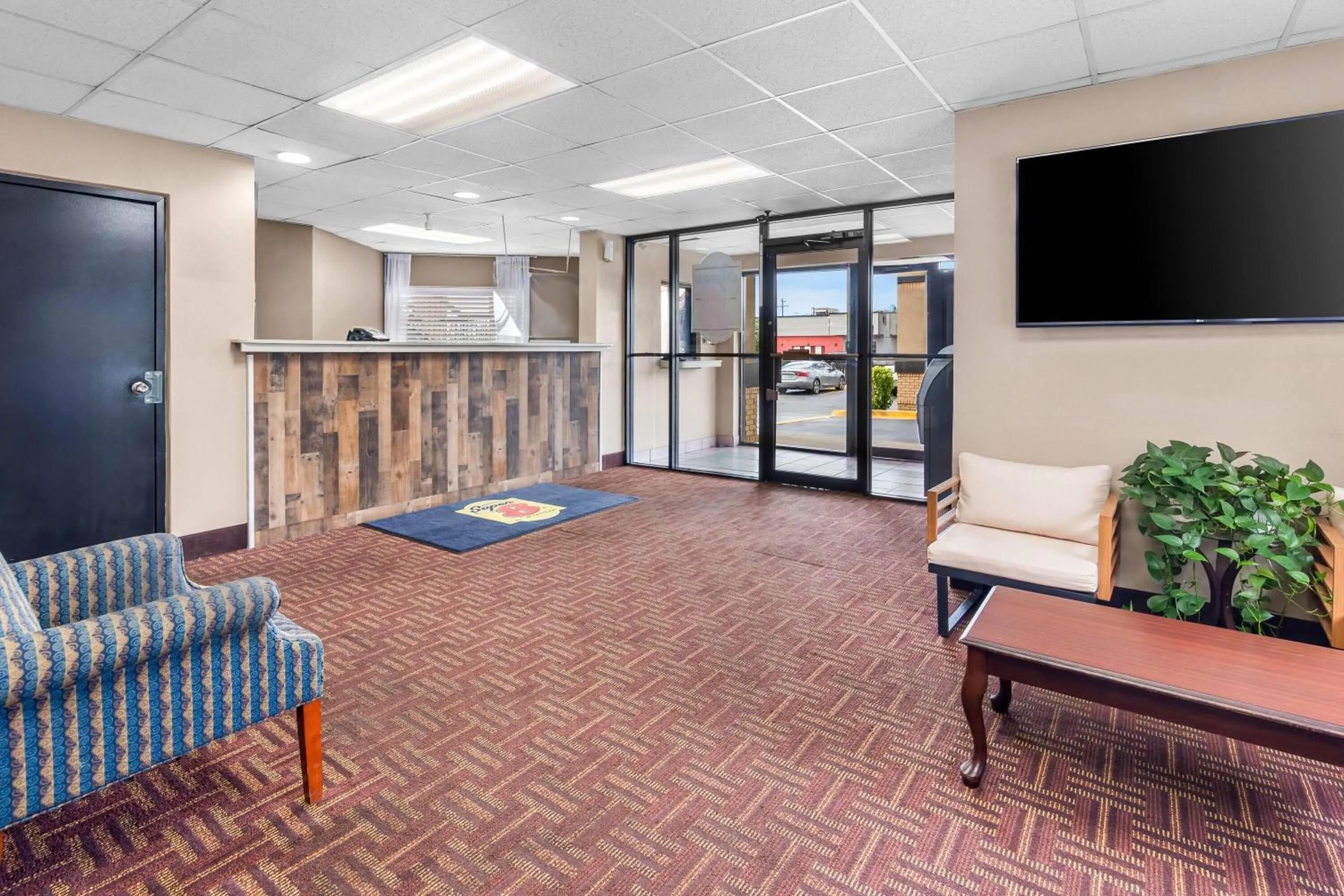 Lobby or reception in Super 8 by Wyndham Columbia