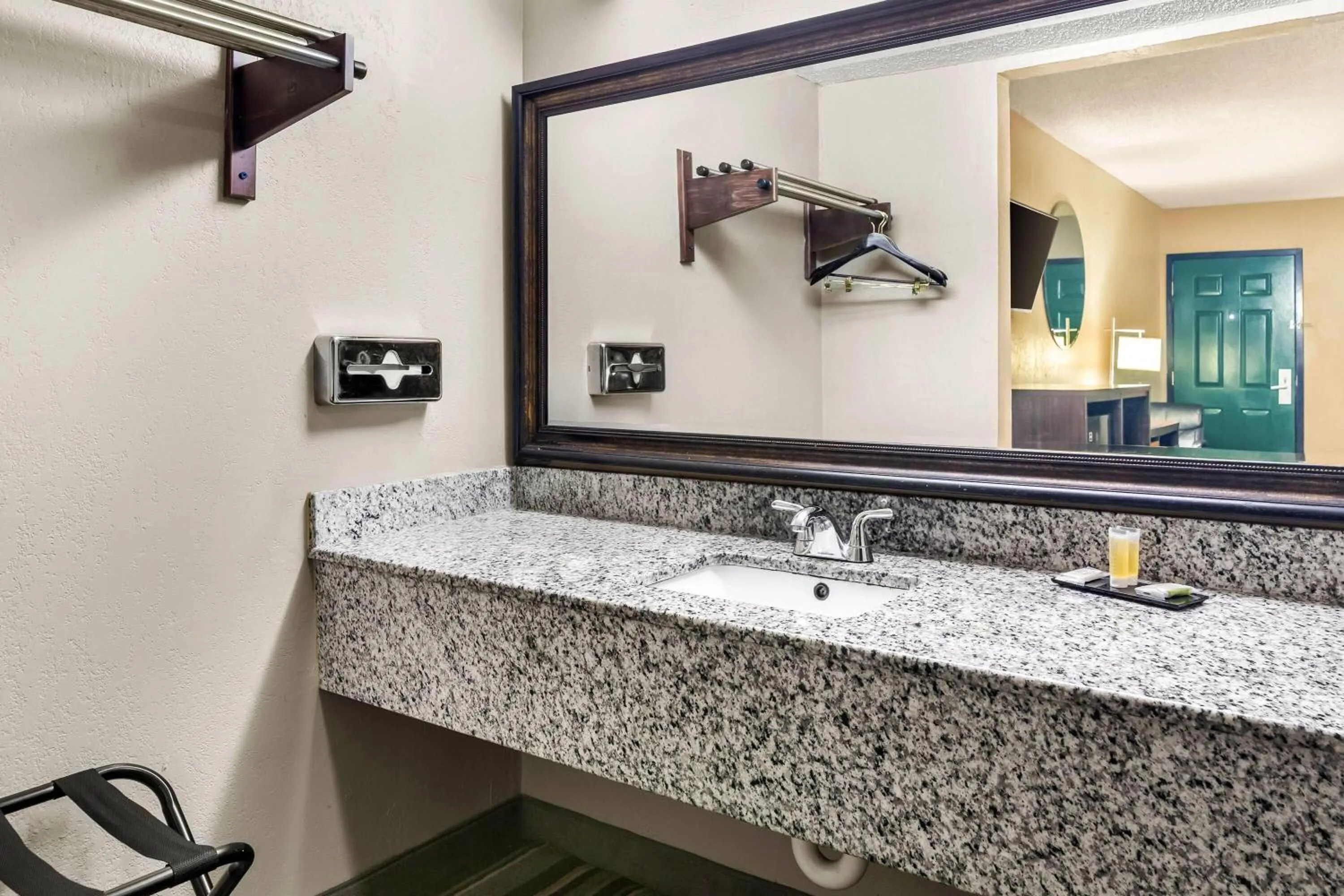 Bathroom in Super 8 by Wyndham Columbia