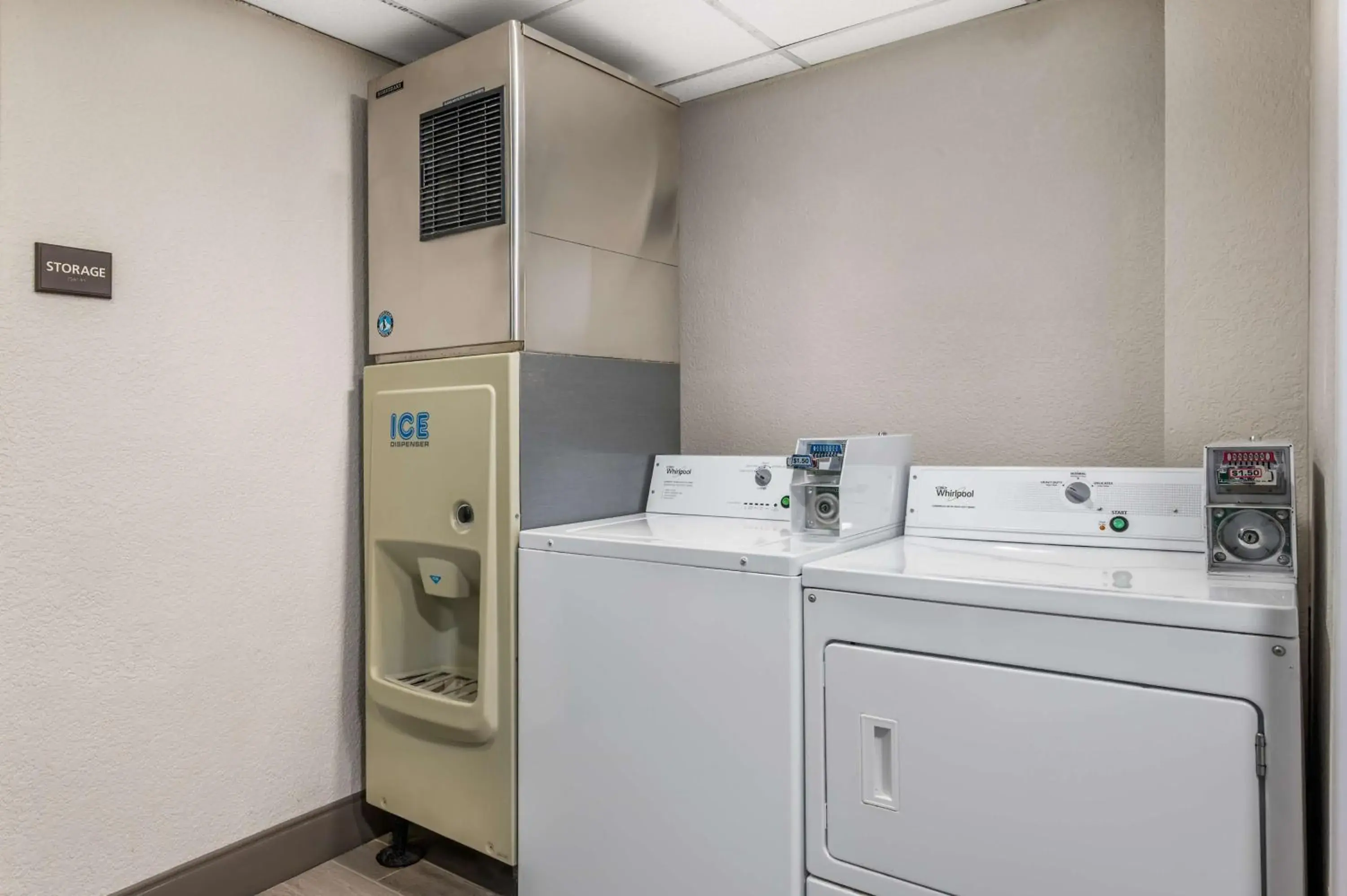 Property building in Best Western Plus Richmond Indiana I-70 Property building in Best Western Plus Richmond Indiana I-70