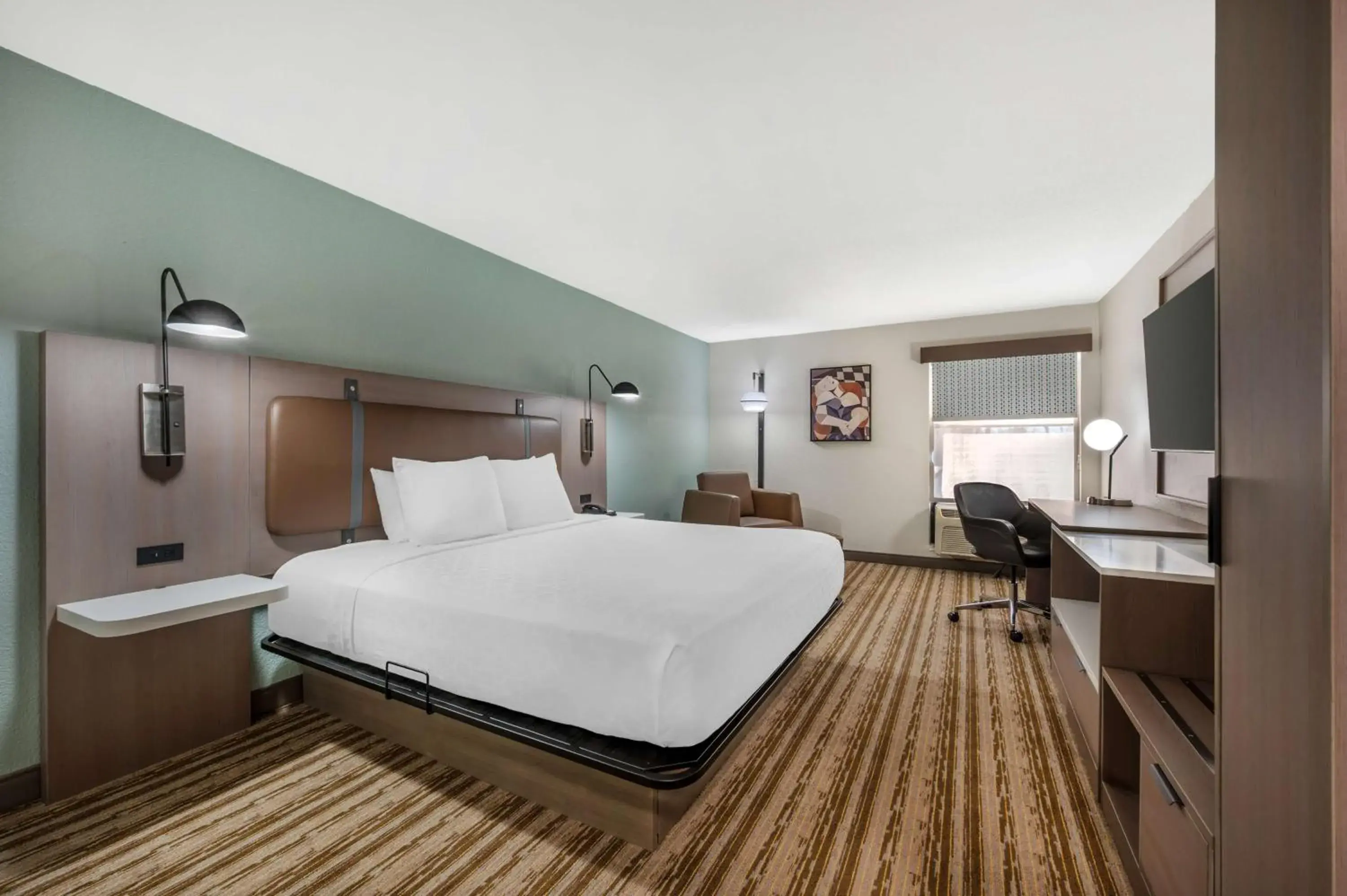 Bedroom, Bed in Best Western Plus Richmond Indiana I-70 Bedroom, Bed in Best Western Plus Richmond Indiana I-70