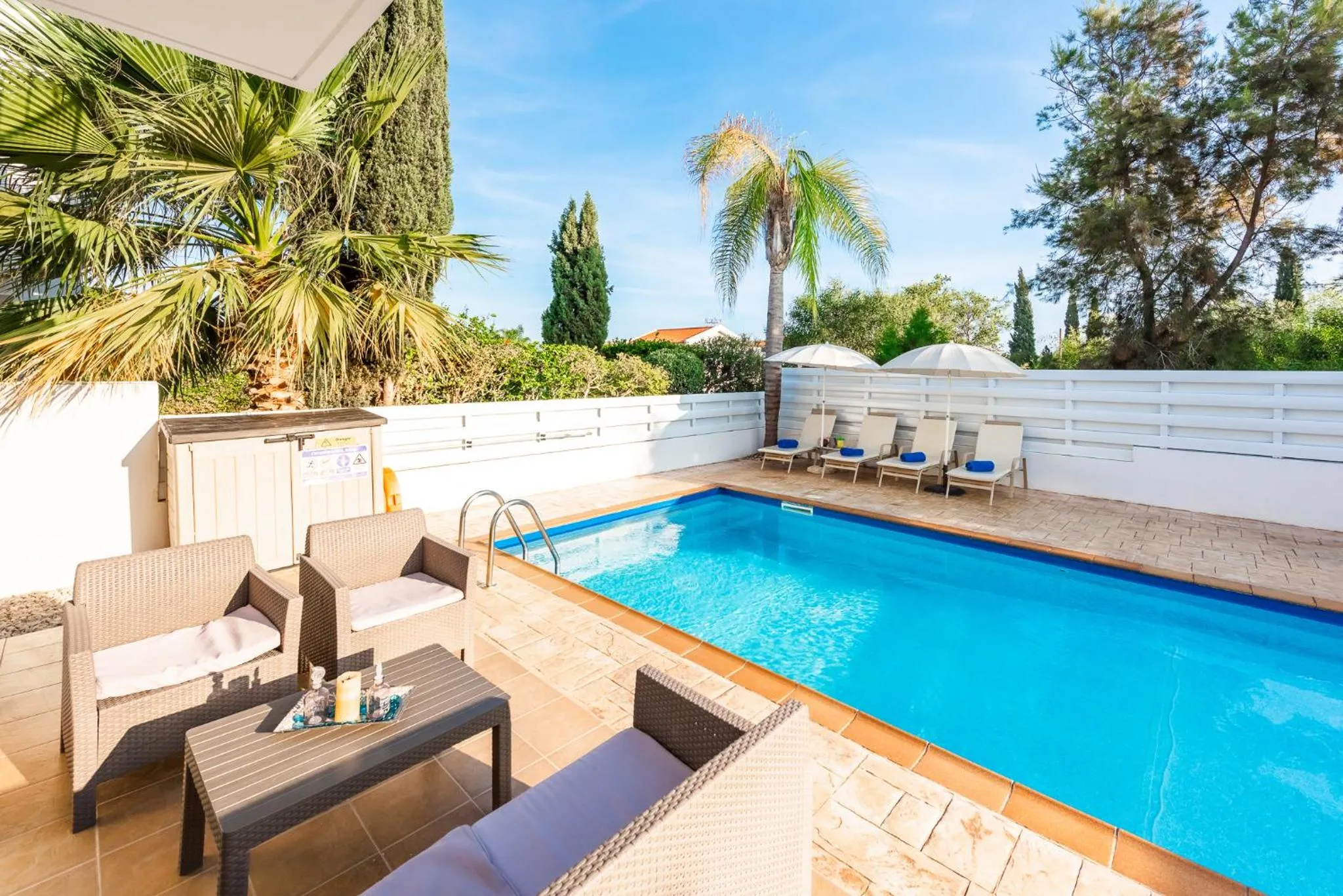 Villa Palm Breeze by Ezoria Villas
