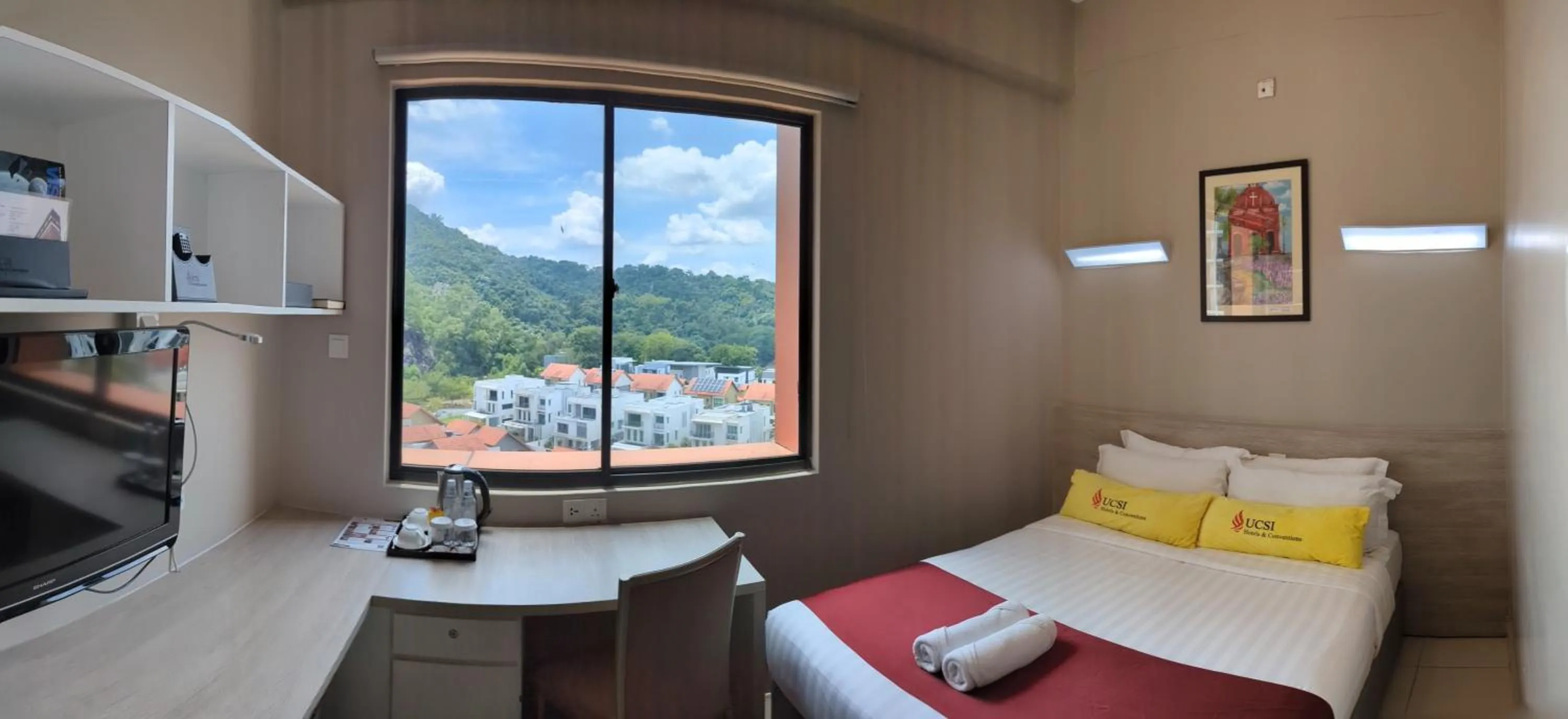 Bedroom, Bed in Le Quadri Kuala Lumpur By UCSI Hotels