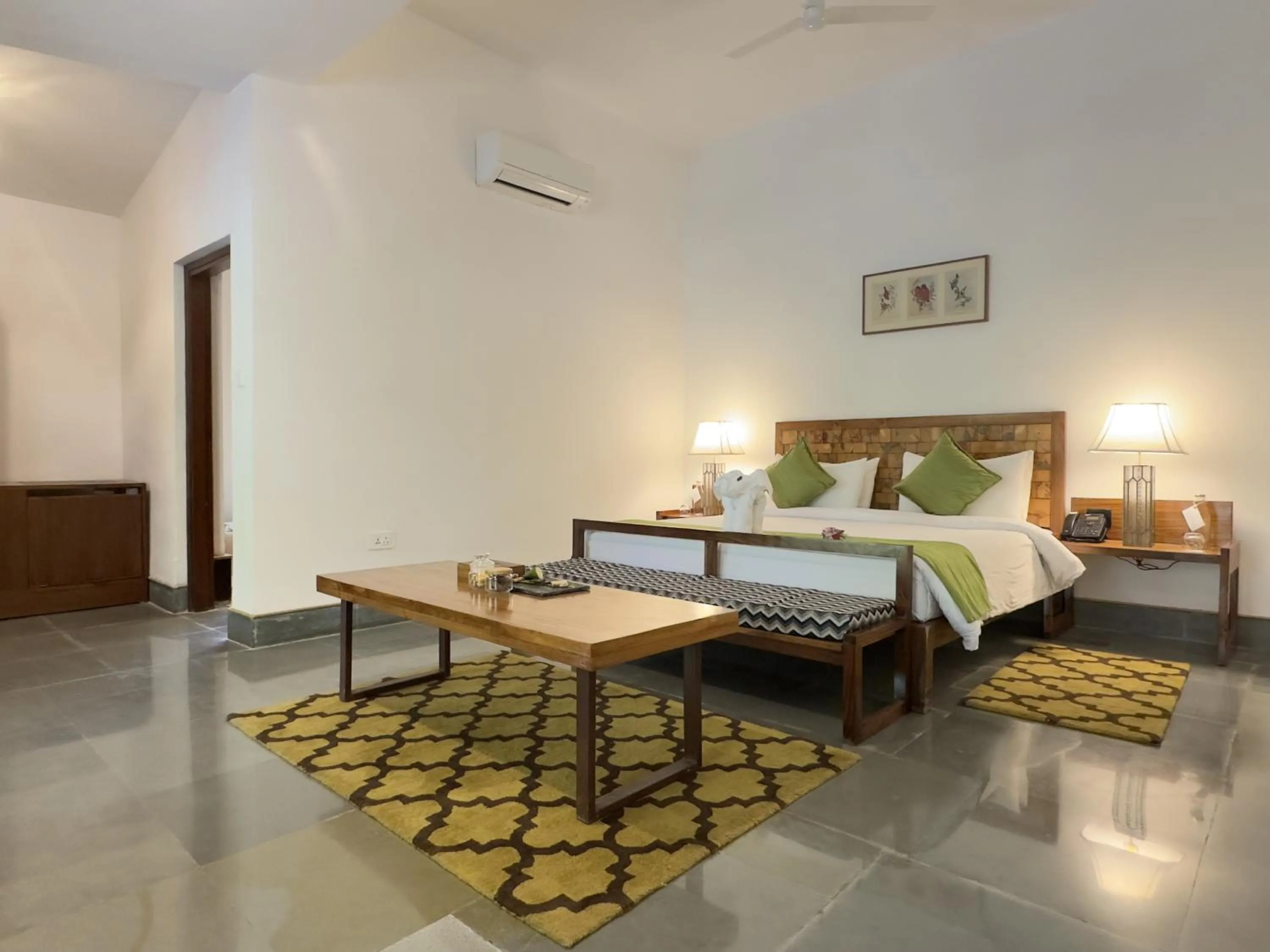 Bed in Saraca Resort & Spa Corbett
