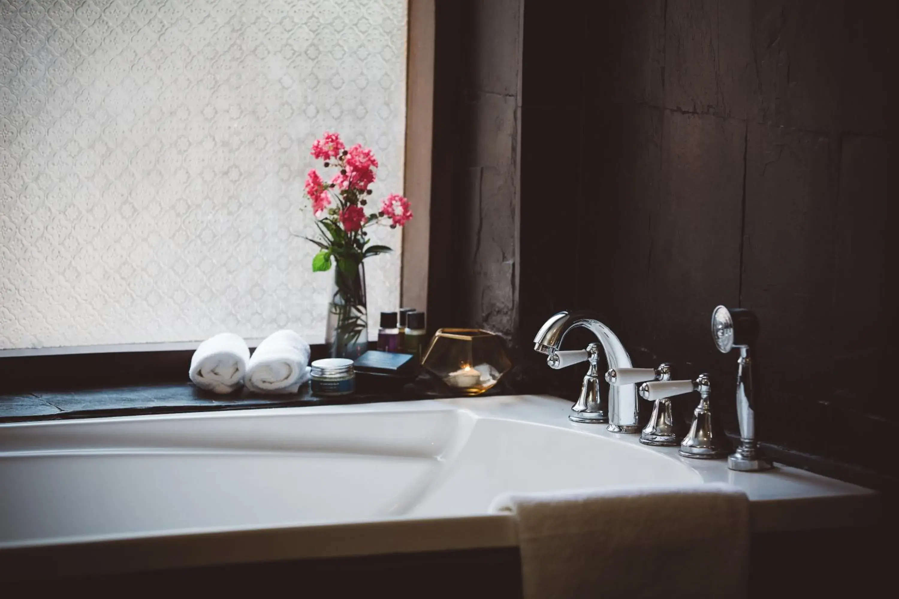 Two Bedroom Family Suite in Saraca Resort & Spa Corbett Two Bedroom Family Suite in Saraca Resort & Spa Corbett