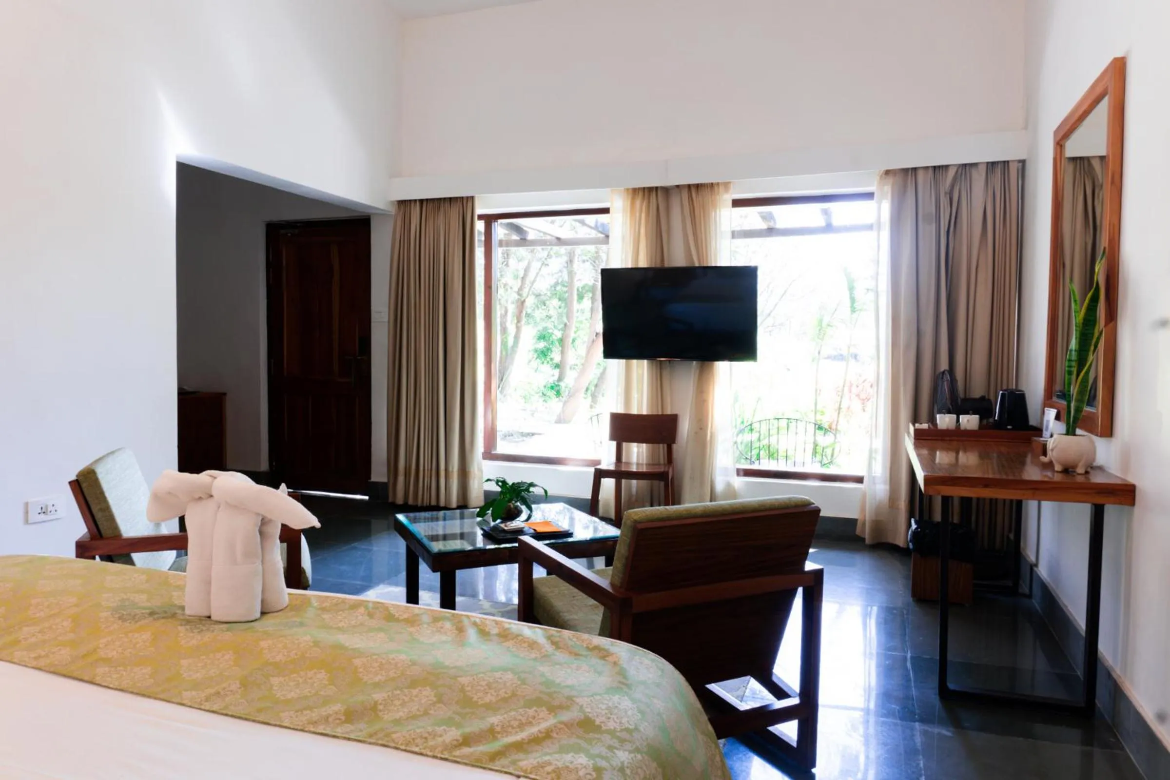 View (from property/room), Bed in Saraca Resort & Spa Corbett