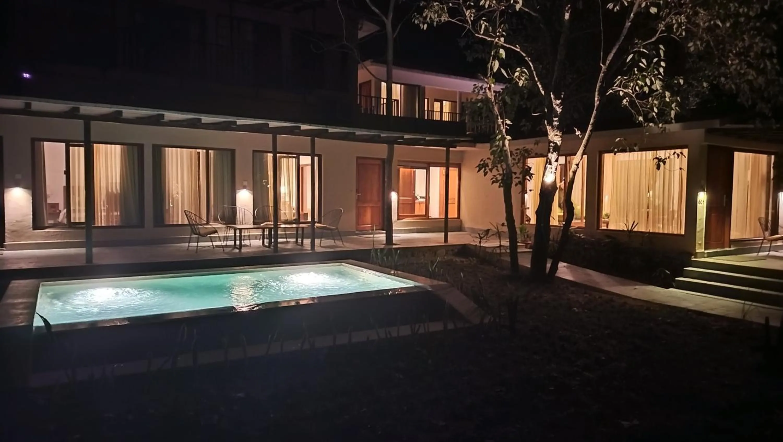 Facade/entrance in Saraca Resort & Spa Corbett