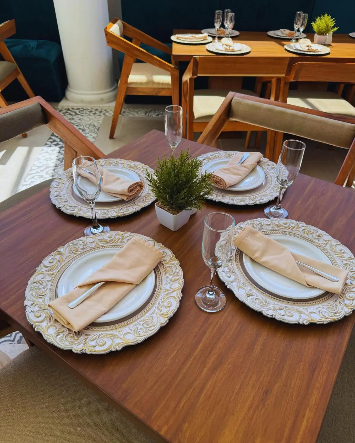 Restaurant/places to eat in Hotel Residencial Restaurant/places to eat in Hotel Residencial