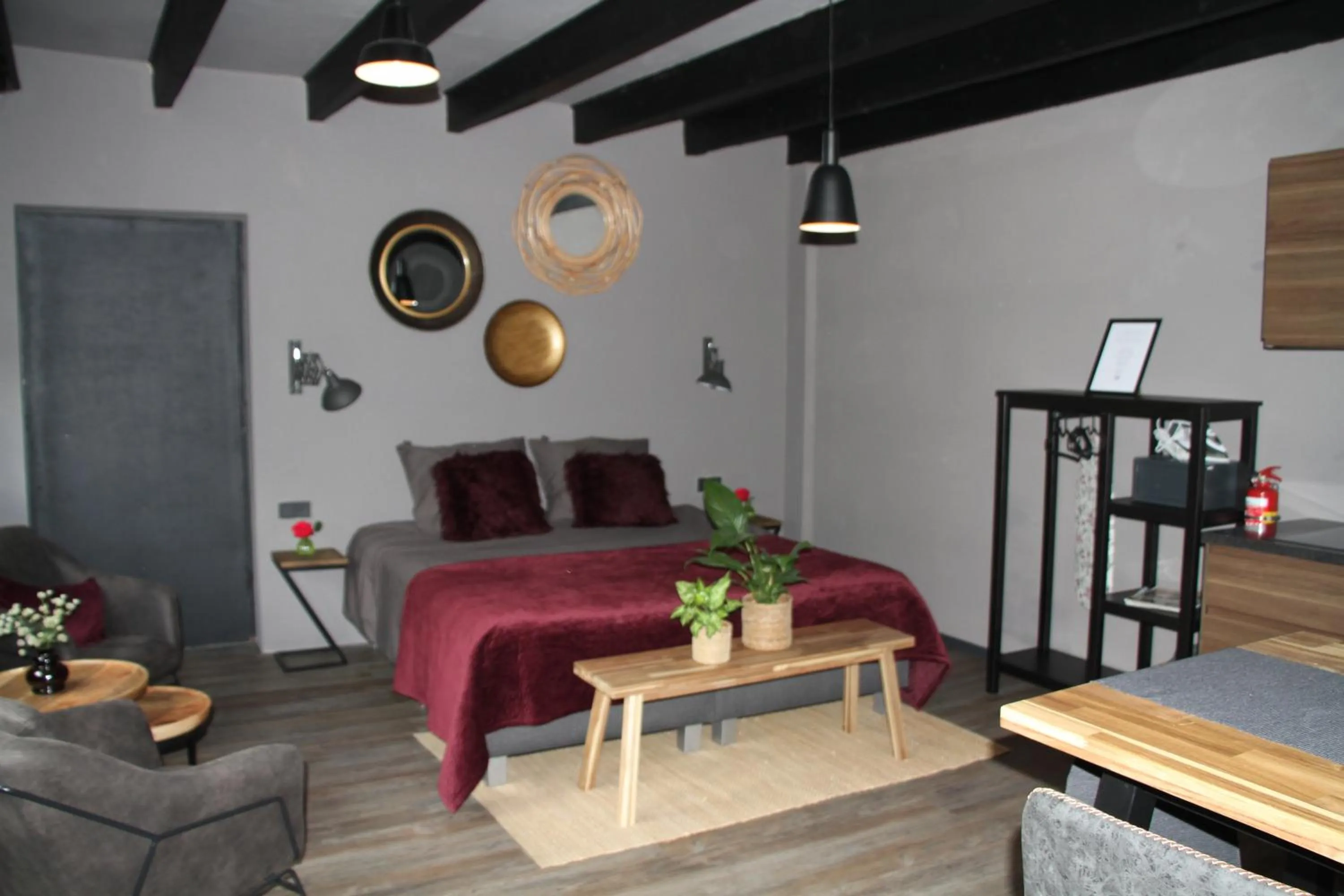 Seating area, Bed in B&B de Rekkendonken