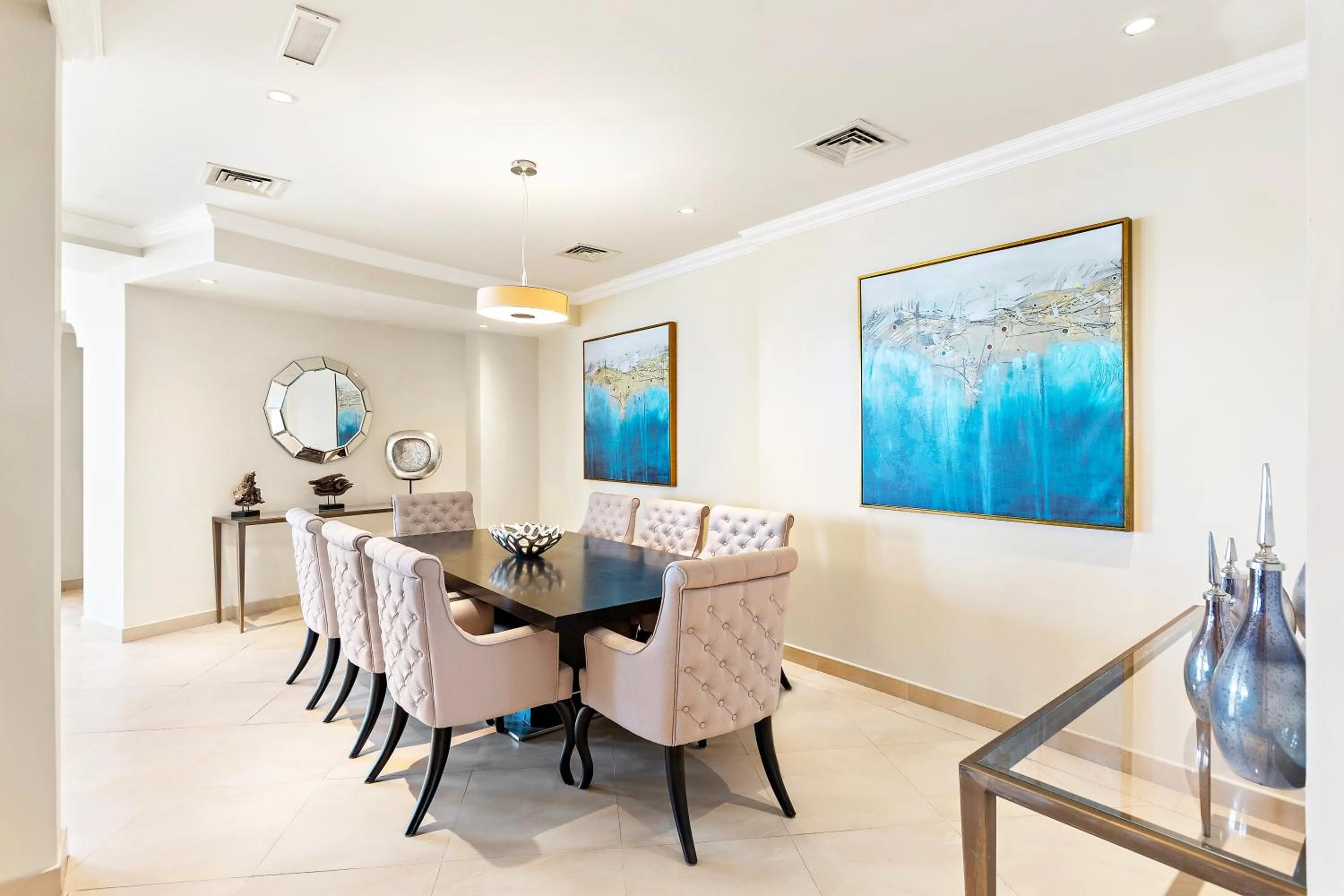 Dining area in Al Hamra Residence