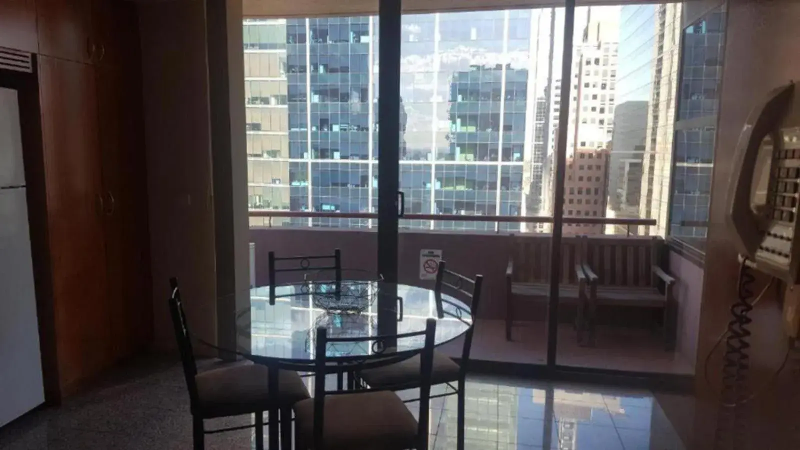 Living room in Melbourne CBD Central Apartment Hotel Official Living room in Melbourne CBD Central Apartment Hotel Official