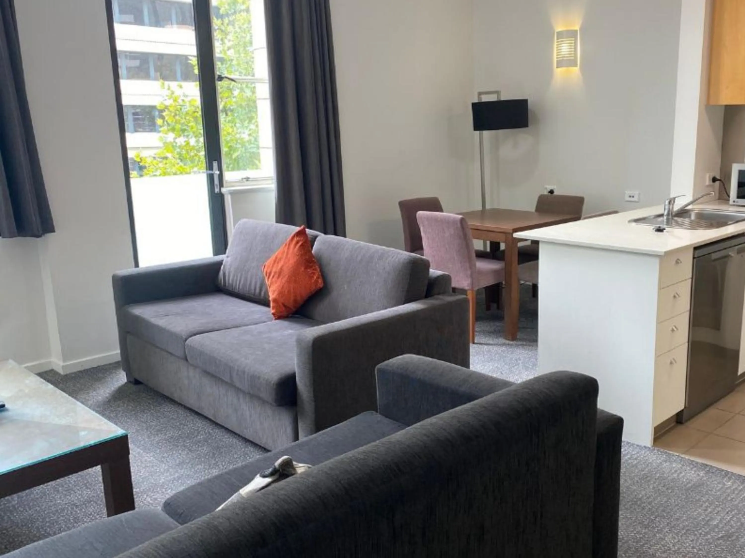 Melbourne CBD Central Apartment Hotel Official