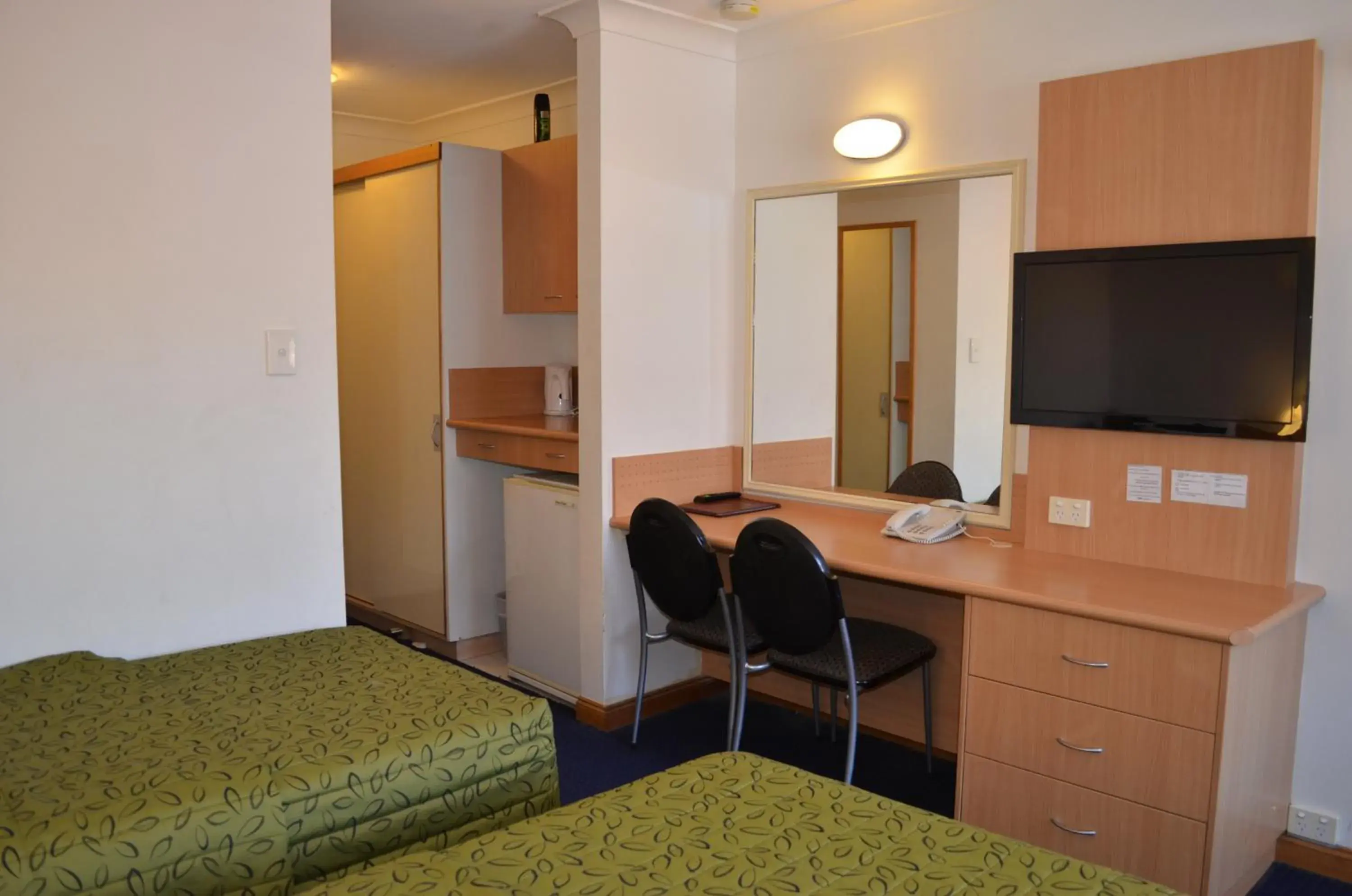 Standard Suite in Airport Motel Brisbane Standard Suite in Airport Motel Brisbane