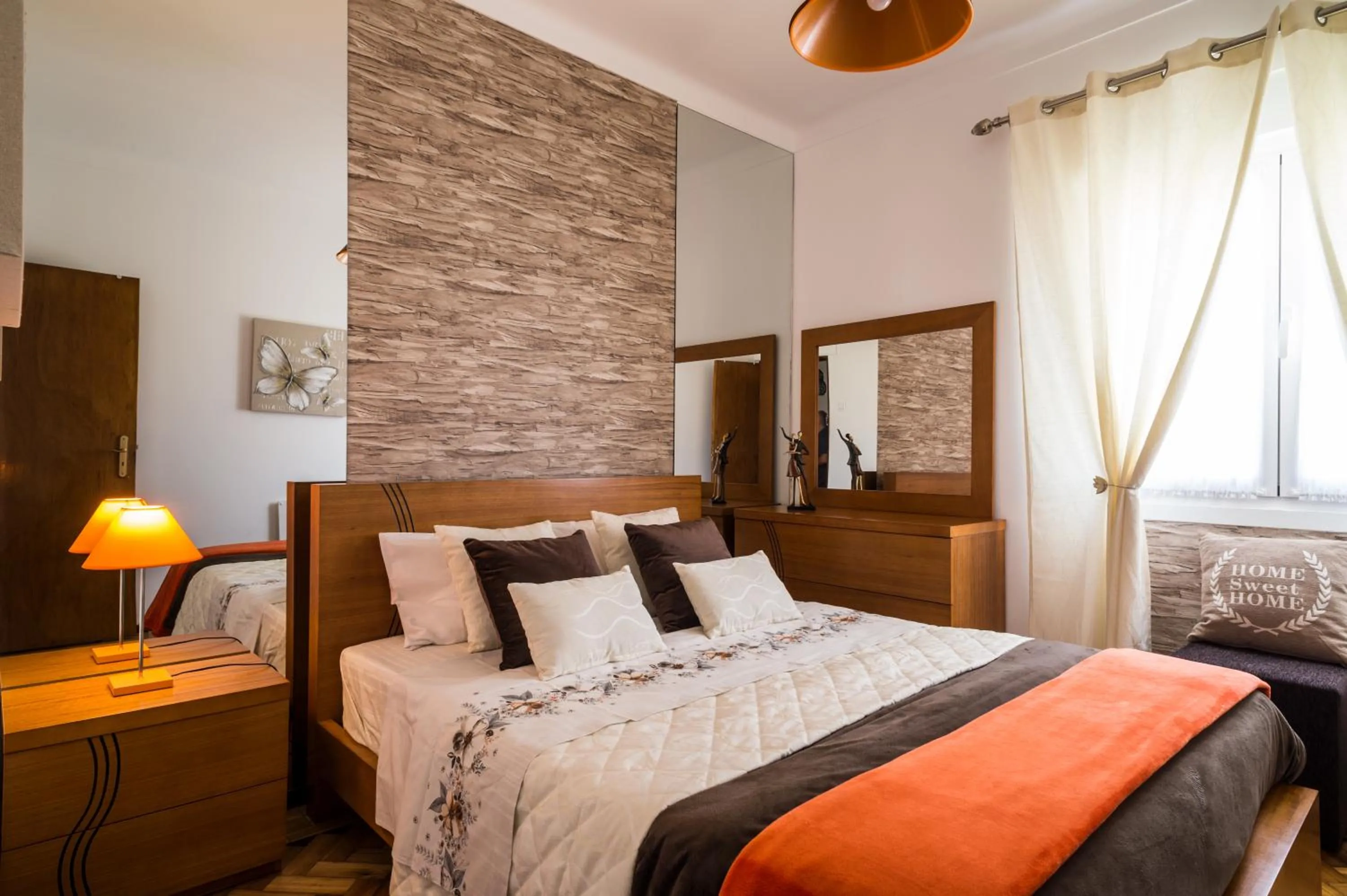 Bed in Dream city home 2