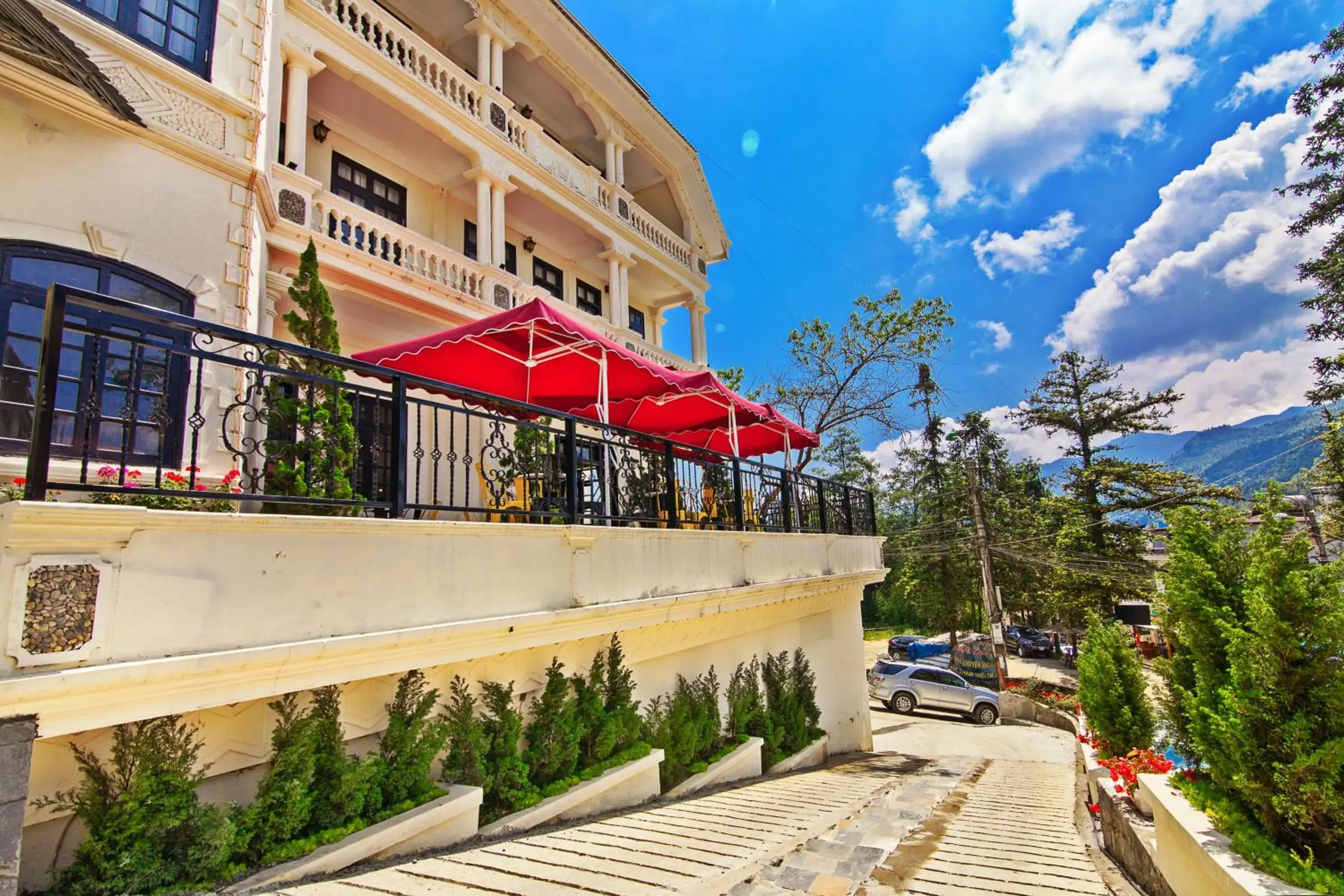Property building in Lacasa Sapa Hotel Property building in Lacasa Sapa Hotel