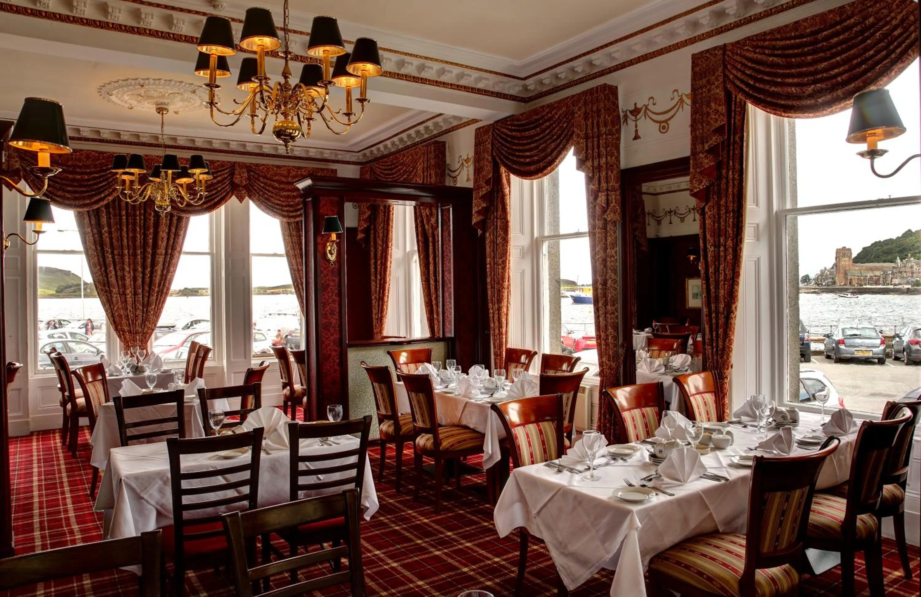 Restaurant/places to eat in Columba Hotel