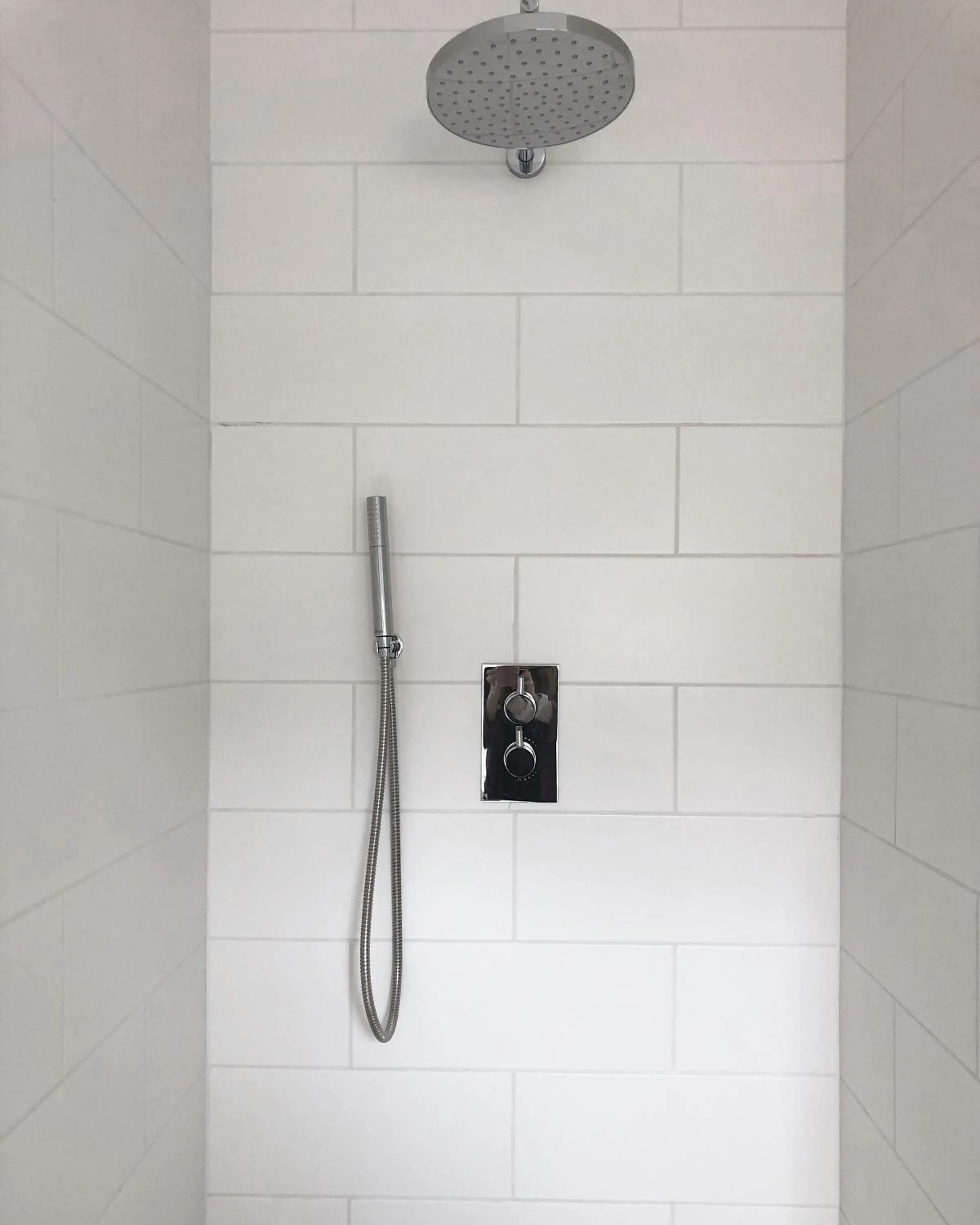 Bathroom in The Cottages at Crouchers Orchards