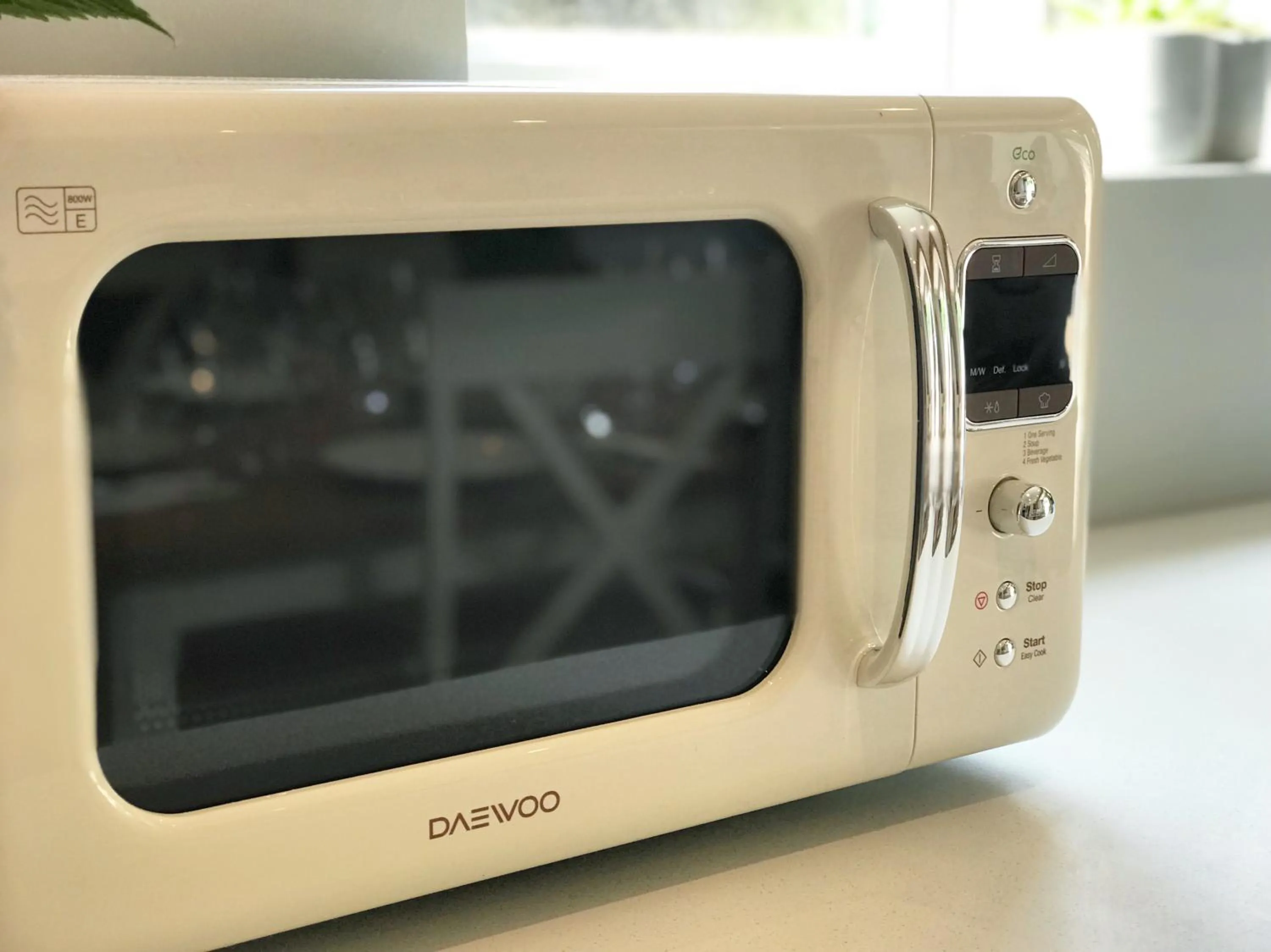 Kitchen or kitchenette in The Cottages at Crouchers Orchards