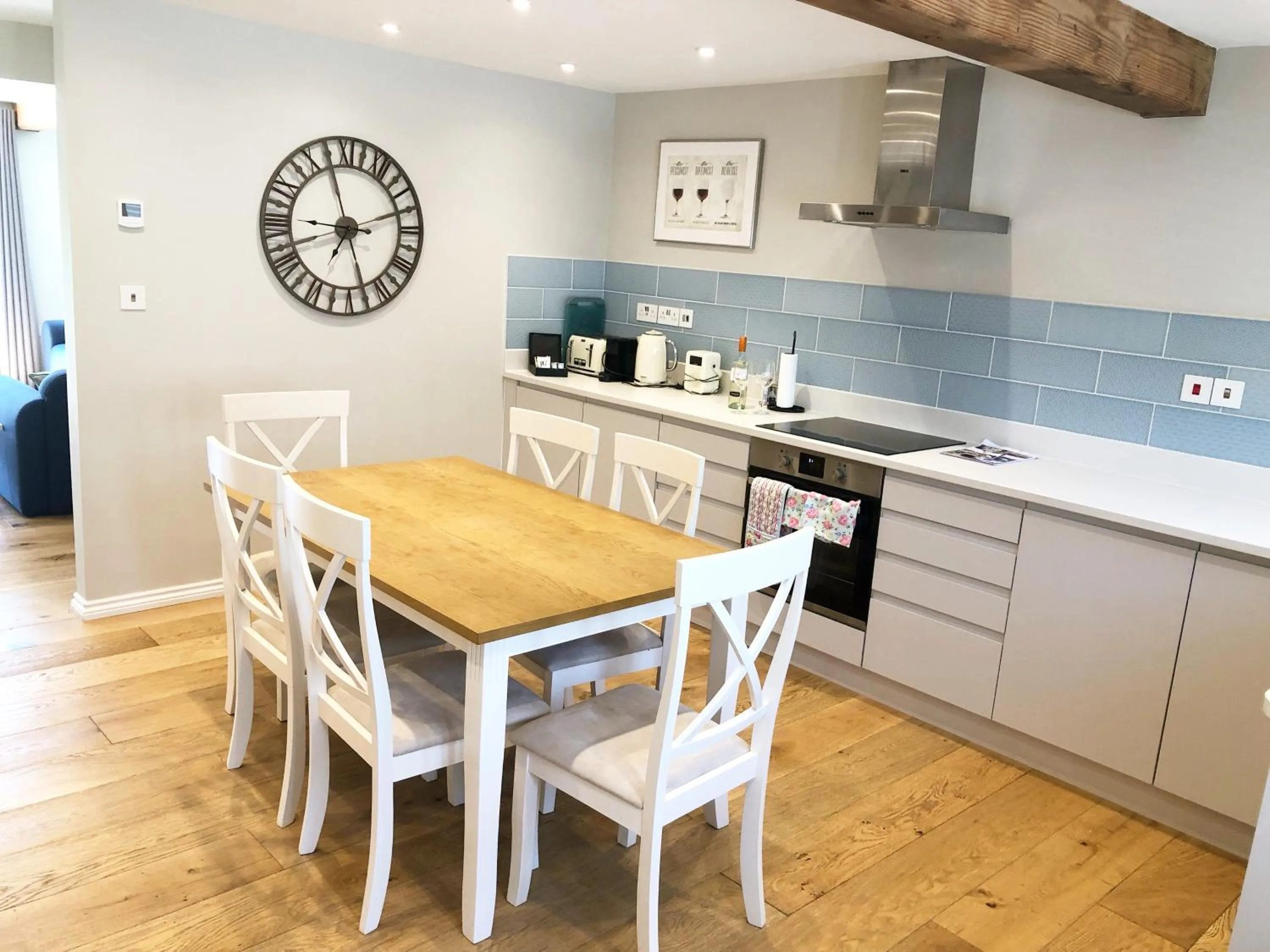 Kitchen or kitchenette in The Cottages at Crouchers Orchards
