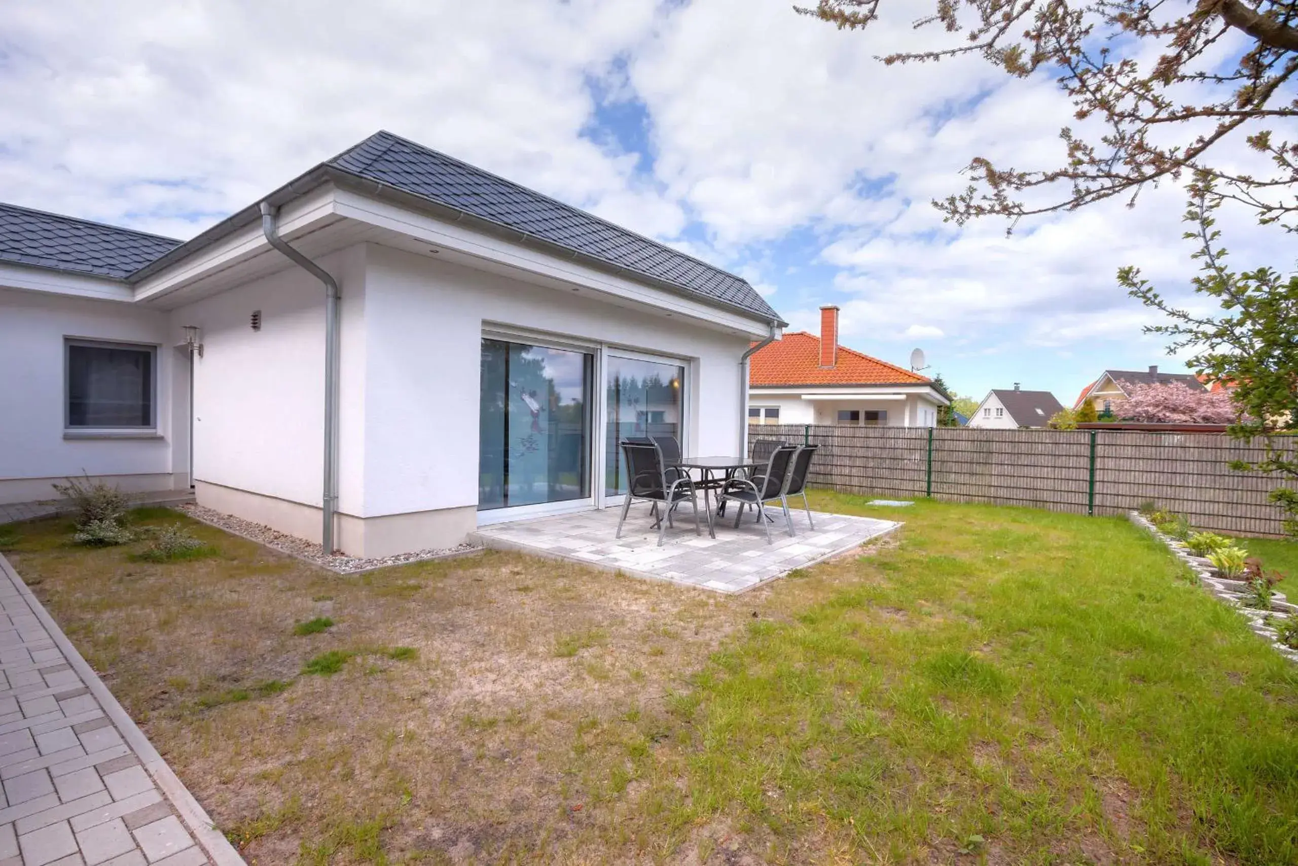 Haus Werder Wohnung 4 _ mit Gaskam Haus Werder Wohnung 4 _ mit Gaskam