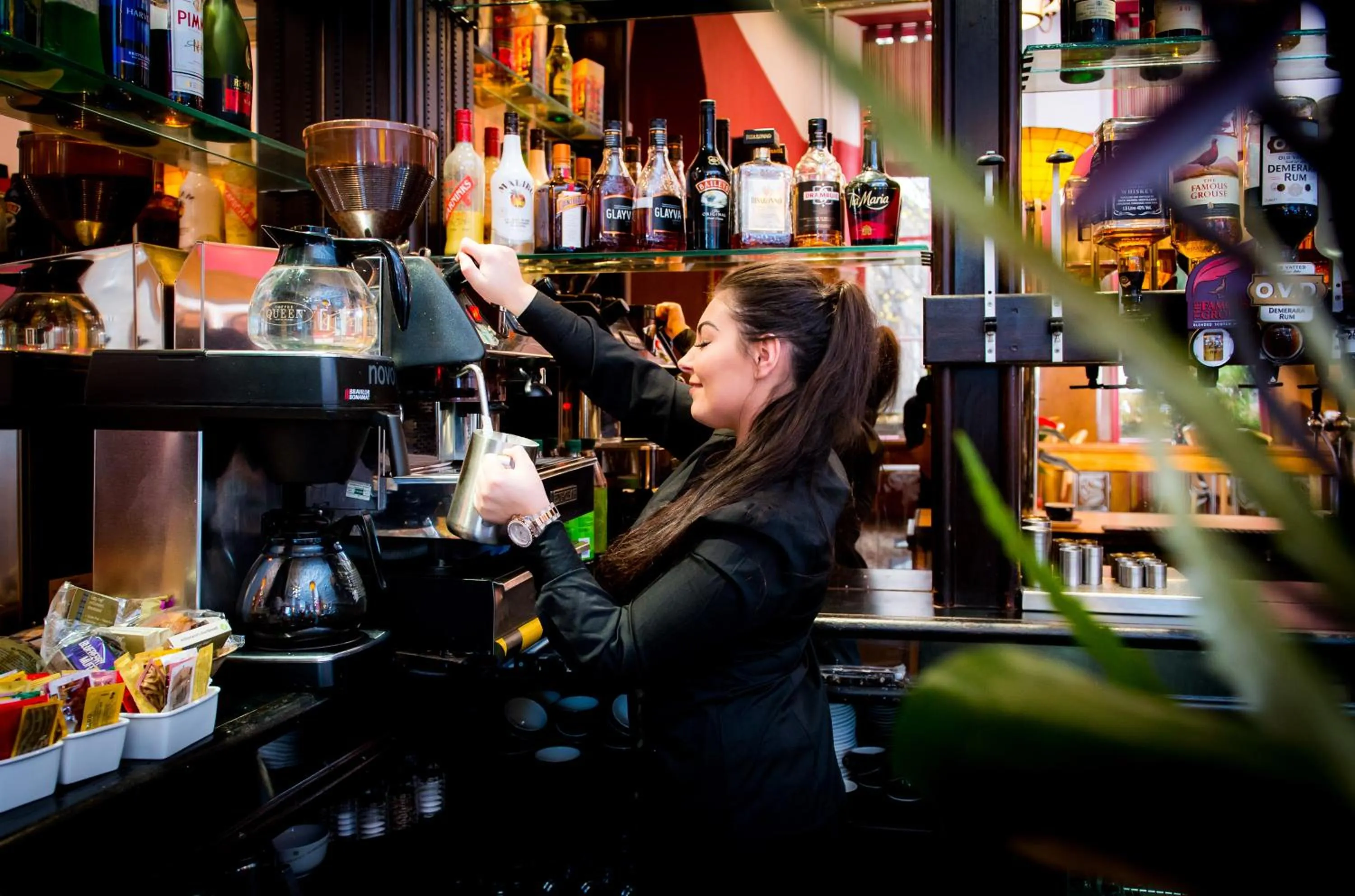 Lounge or bar in Best Western Queens Hotel