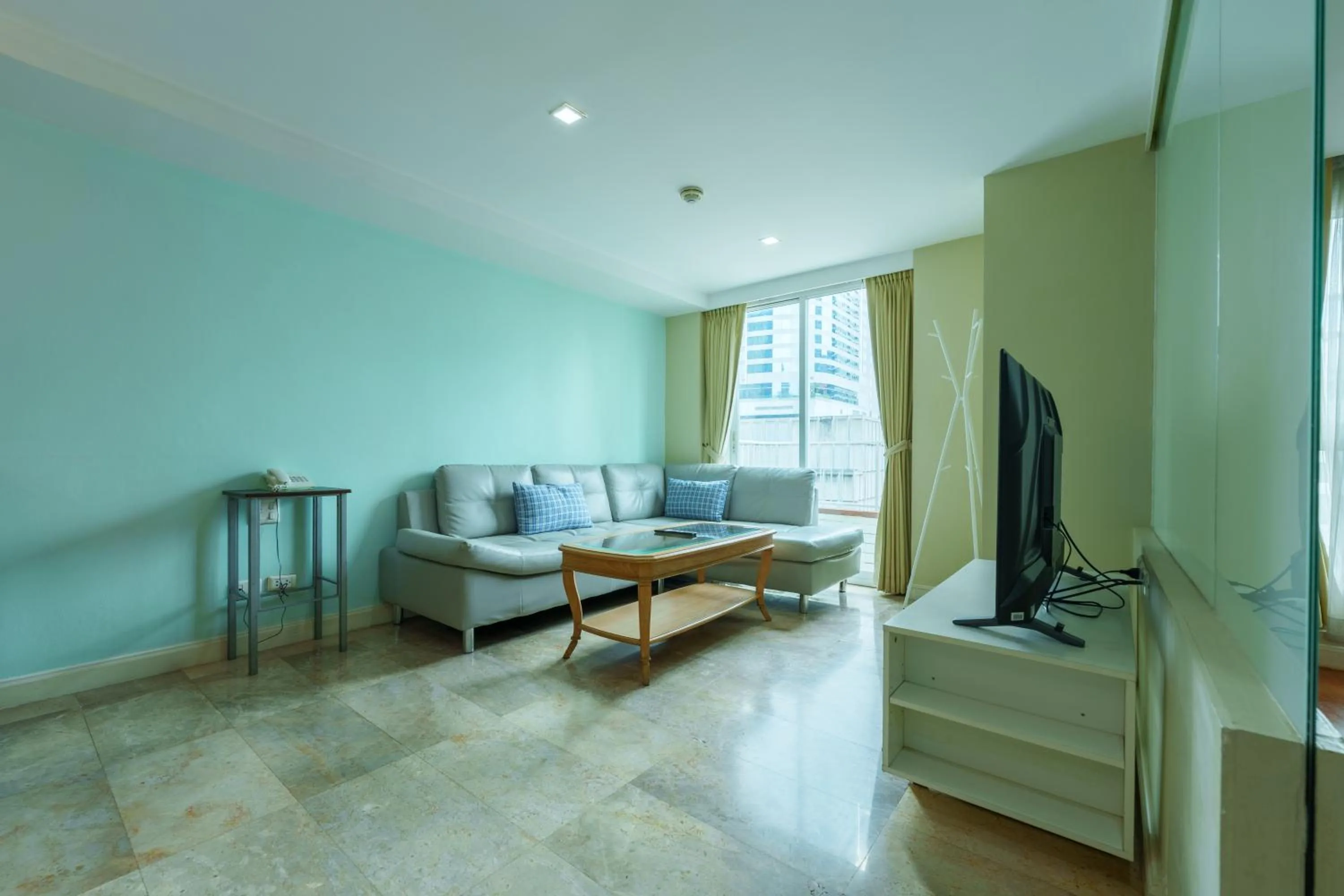 Seating area in Sabai Sathorn Service Apartment