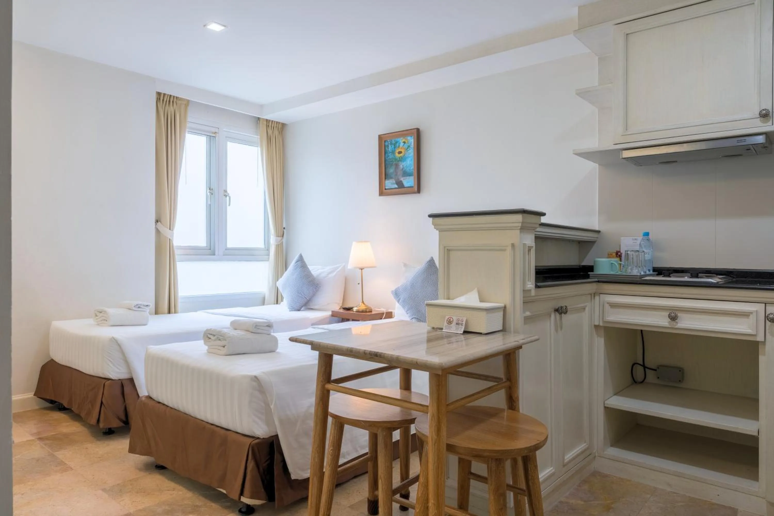 Bed in Sabai Sathorn Service Apartment