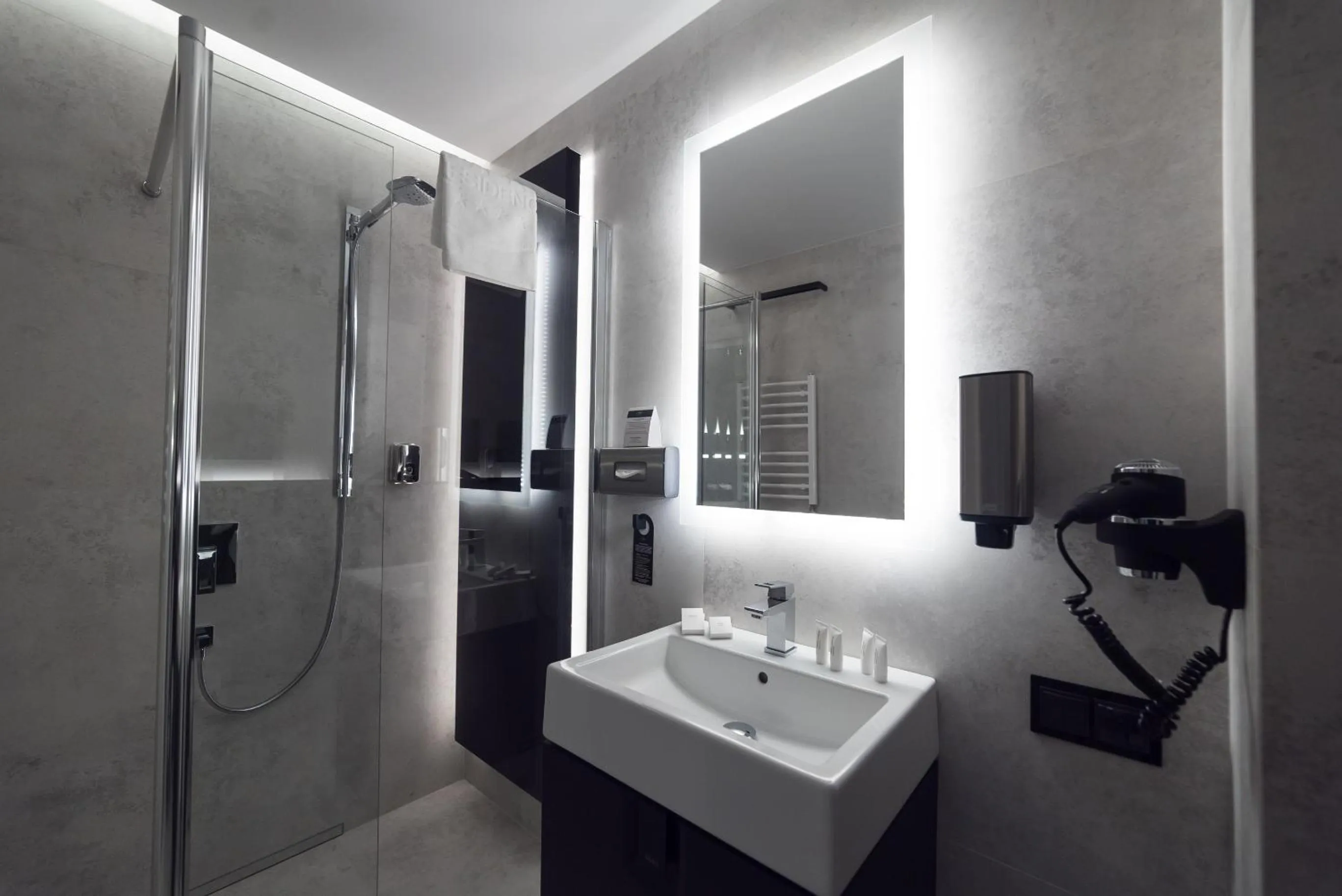 Shower in Apart-Hotel VIVI RESIDENCE & SPA